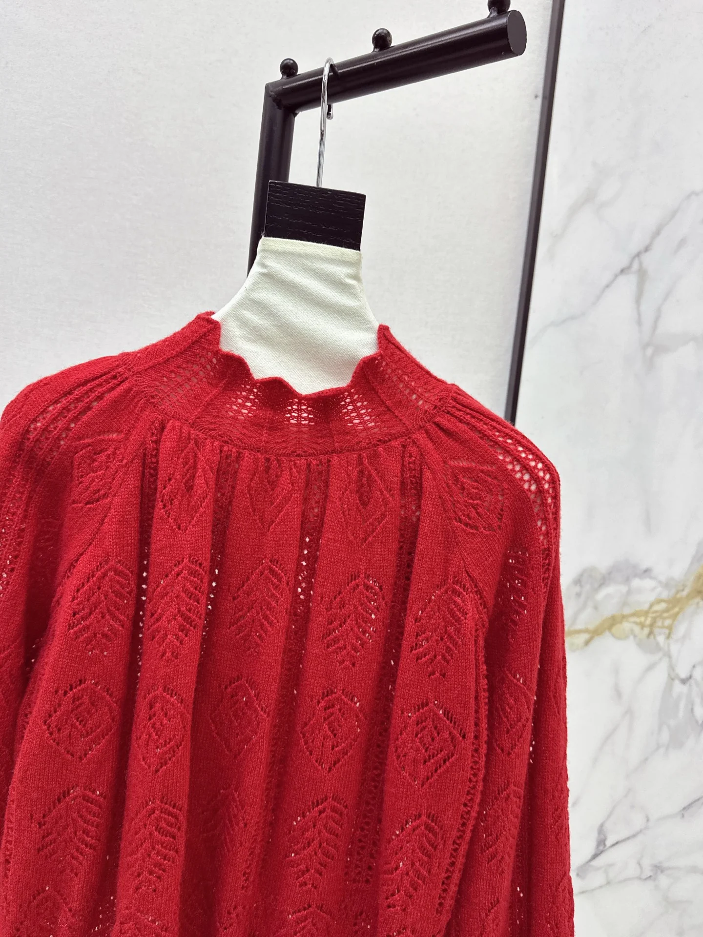 Chan 256ss drawstring sweater