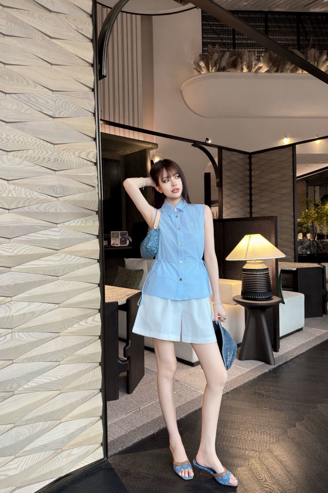 Loui 26ss sleeveless shirt