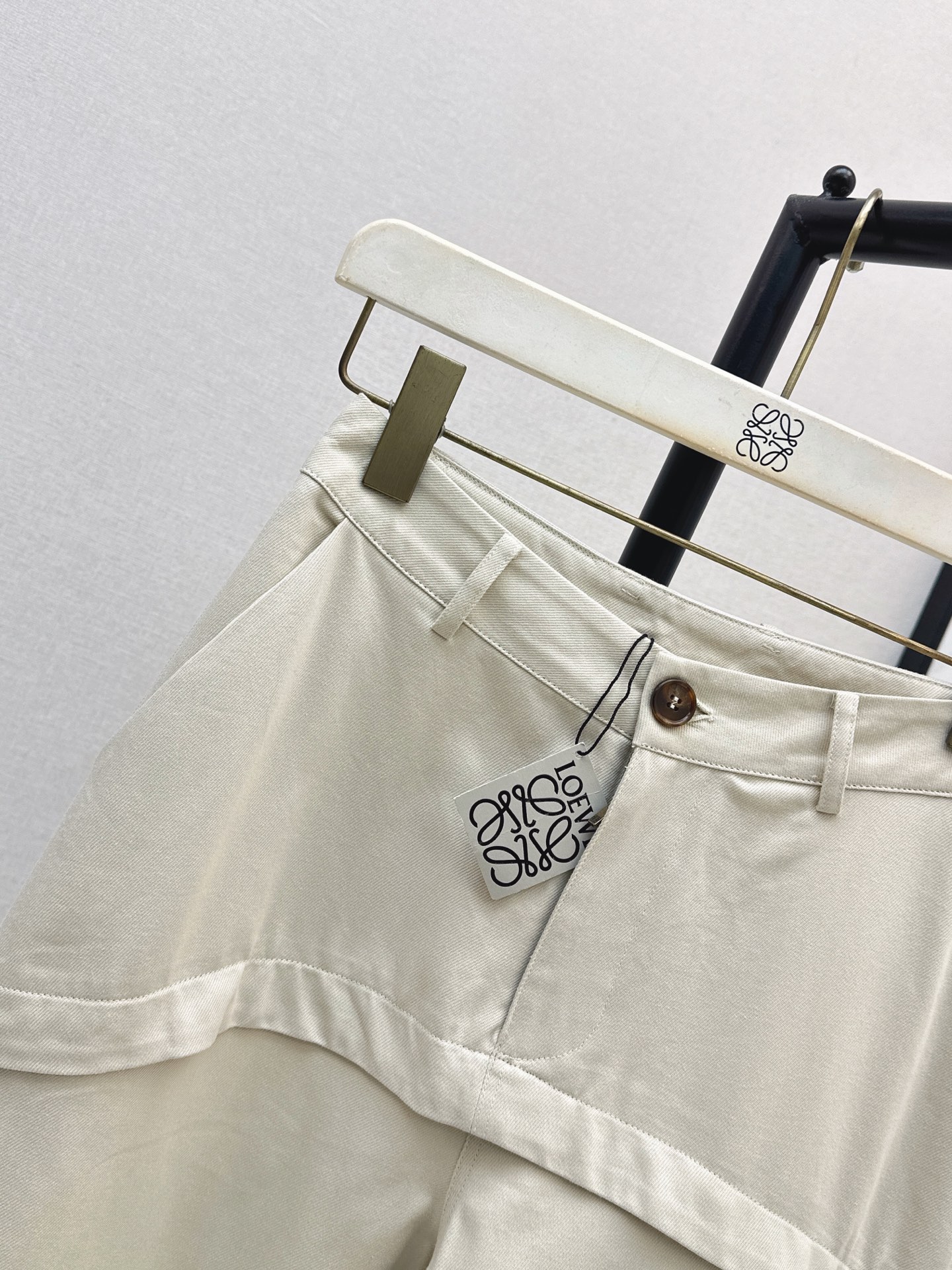 Loe 26sas embroidery pants