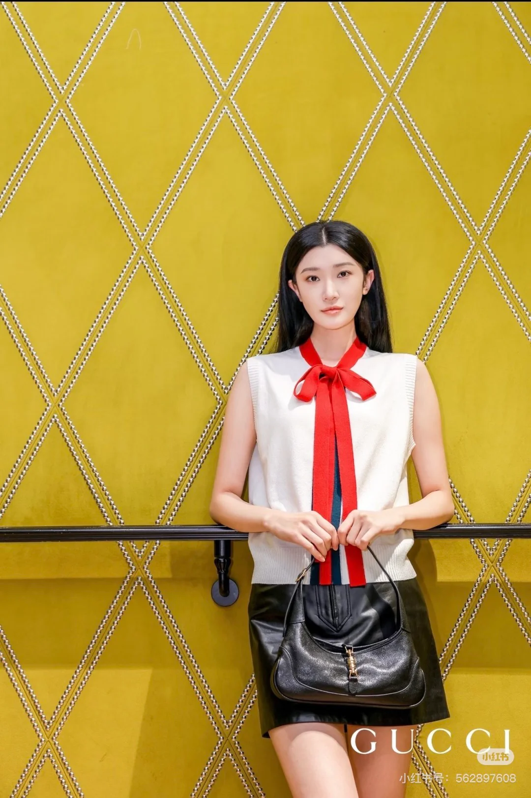 Gucc 26ss sleeveless knit sweater