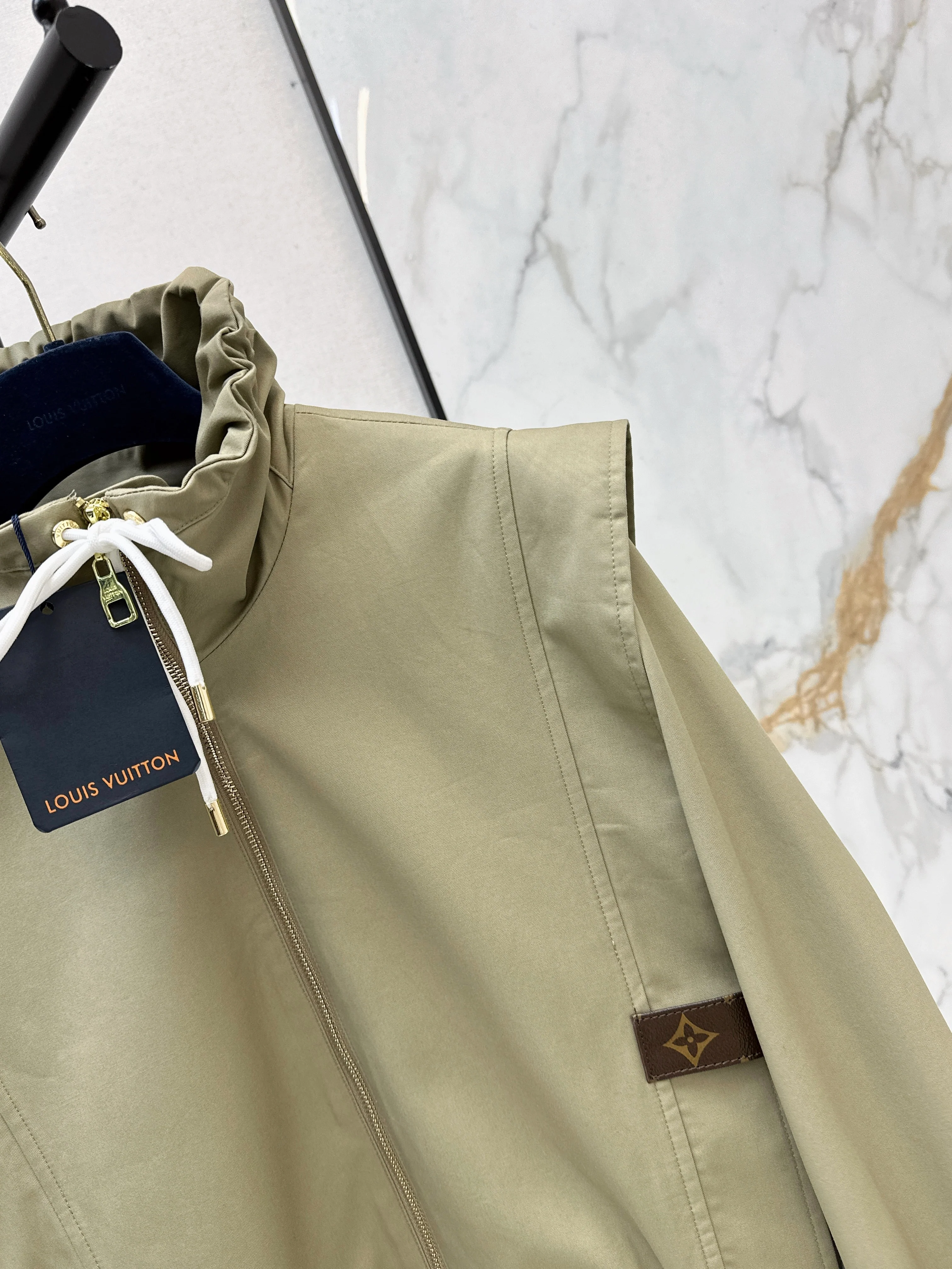 Louis 26ss drawstring jacket