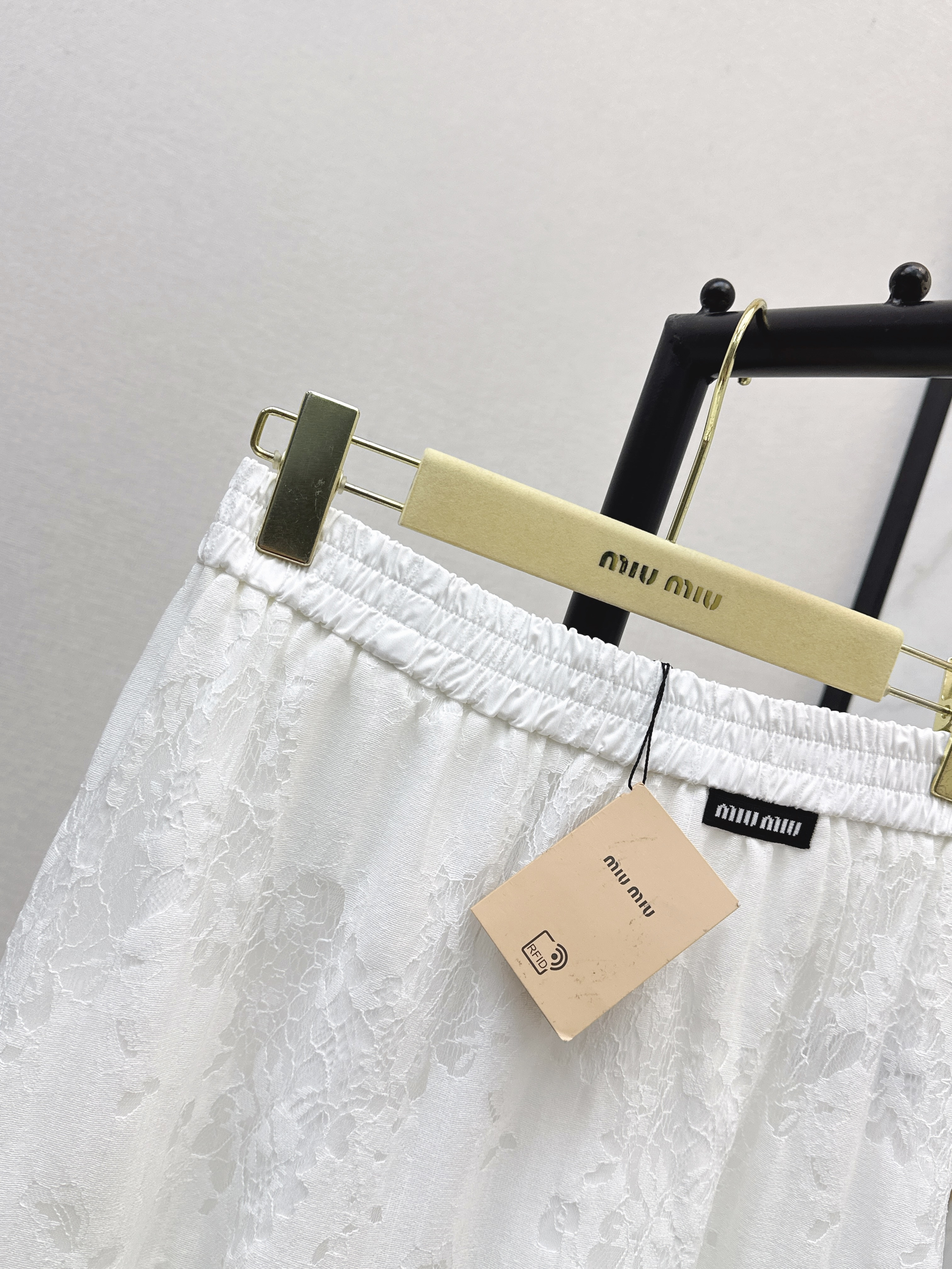 Miu 26ss lace jacquard skirt