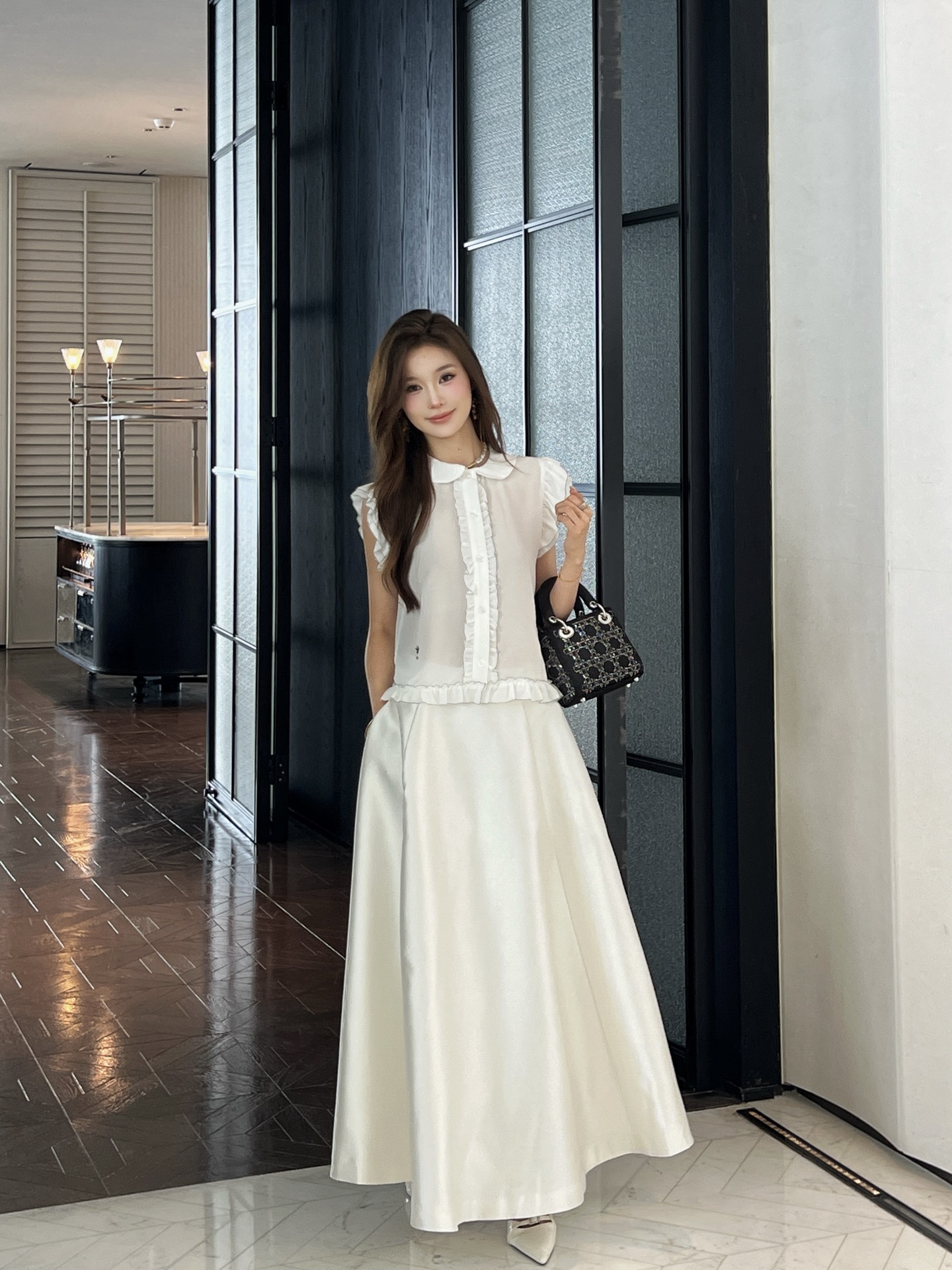 CD 26ss sleeveless ruffle shirt