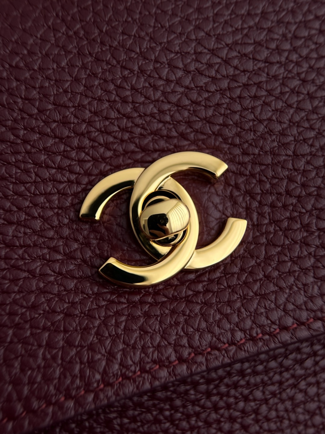 Chan 26S large tote bag