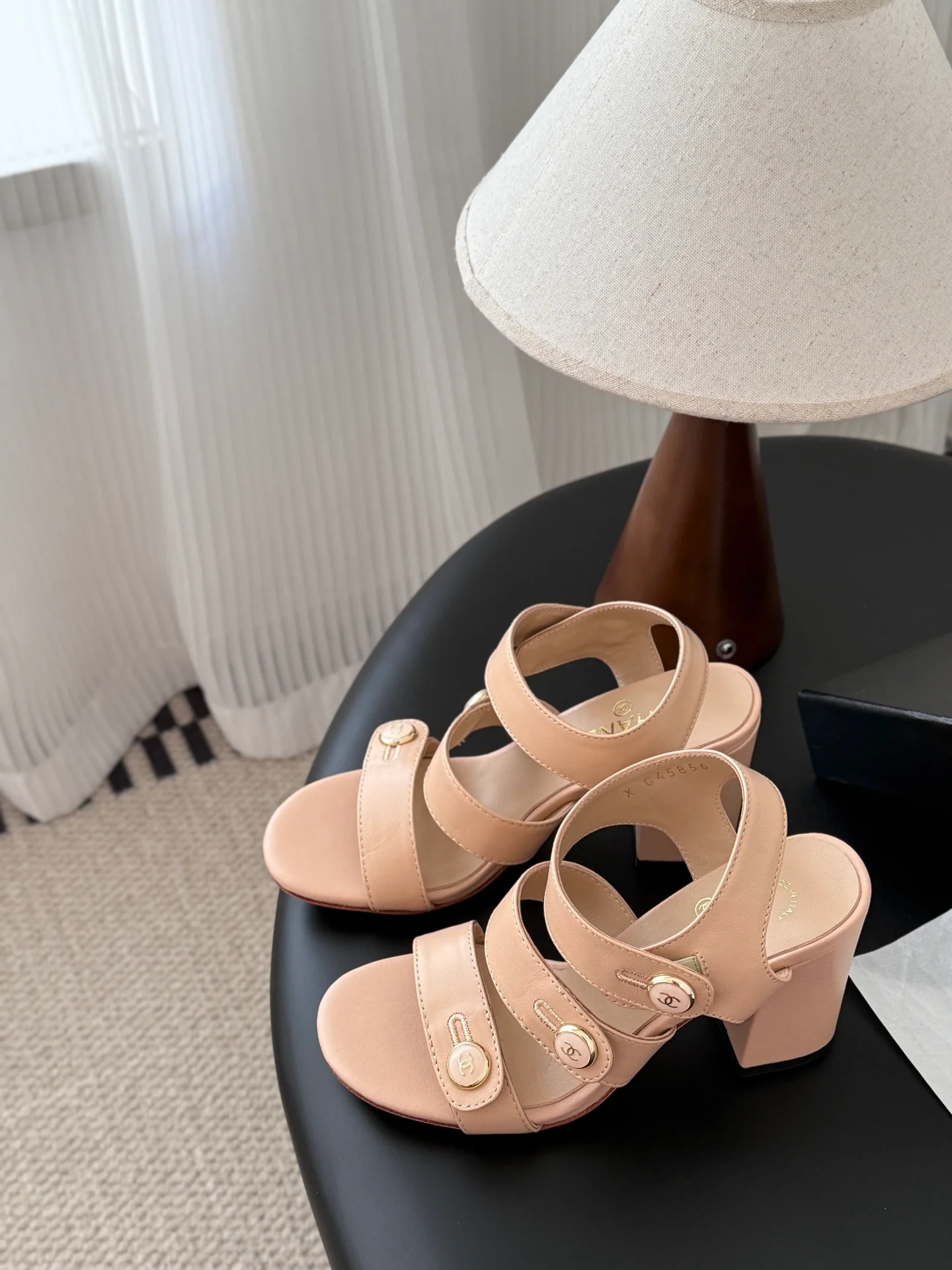 Chan 26ss high*heel sandals