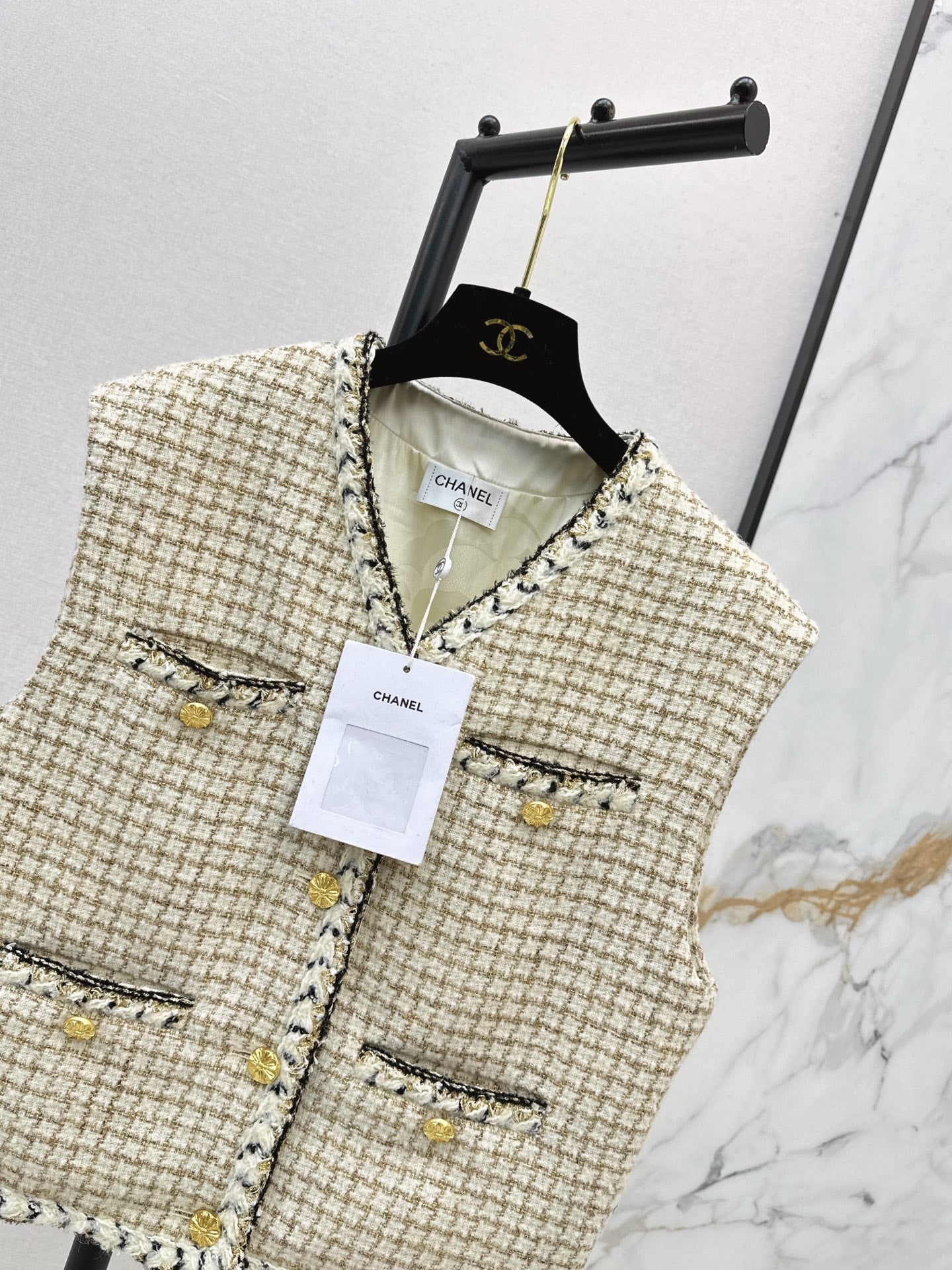Chan 25fw woven tweed vest