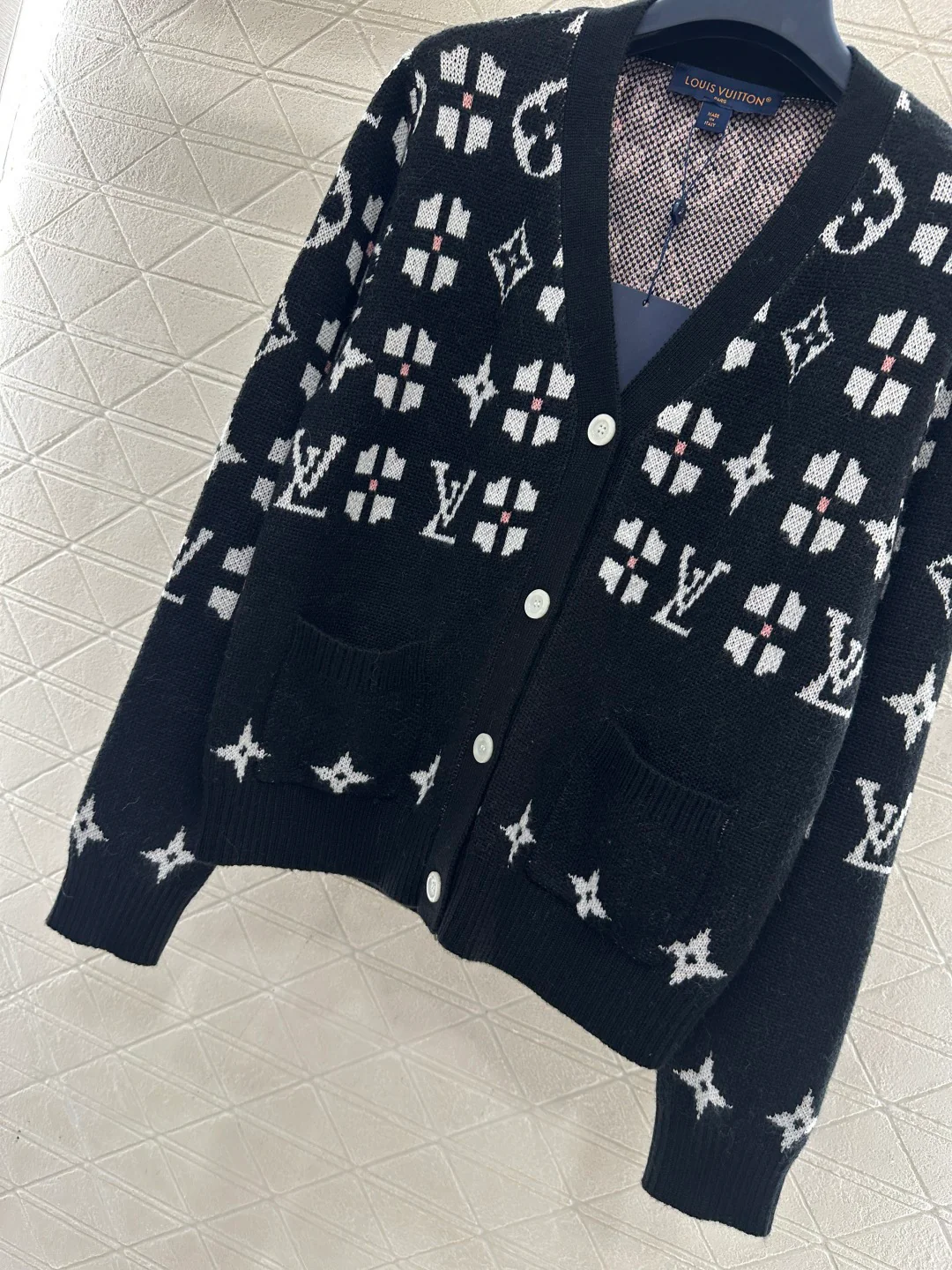 Louis 26ss jacquard knit cardigan