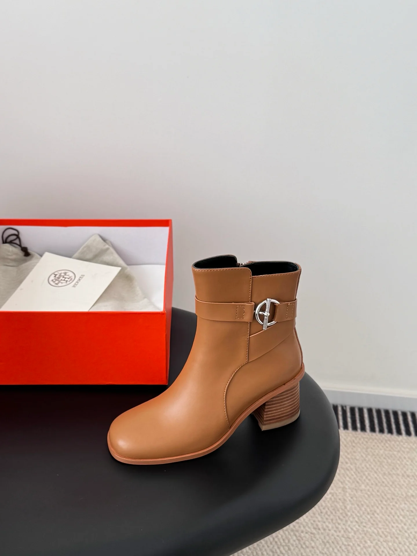 Herm 26ss ankle boots