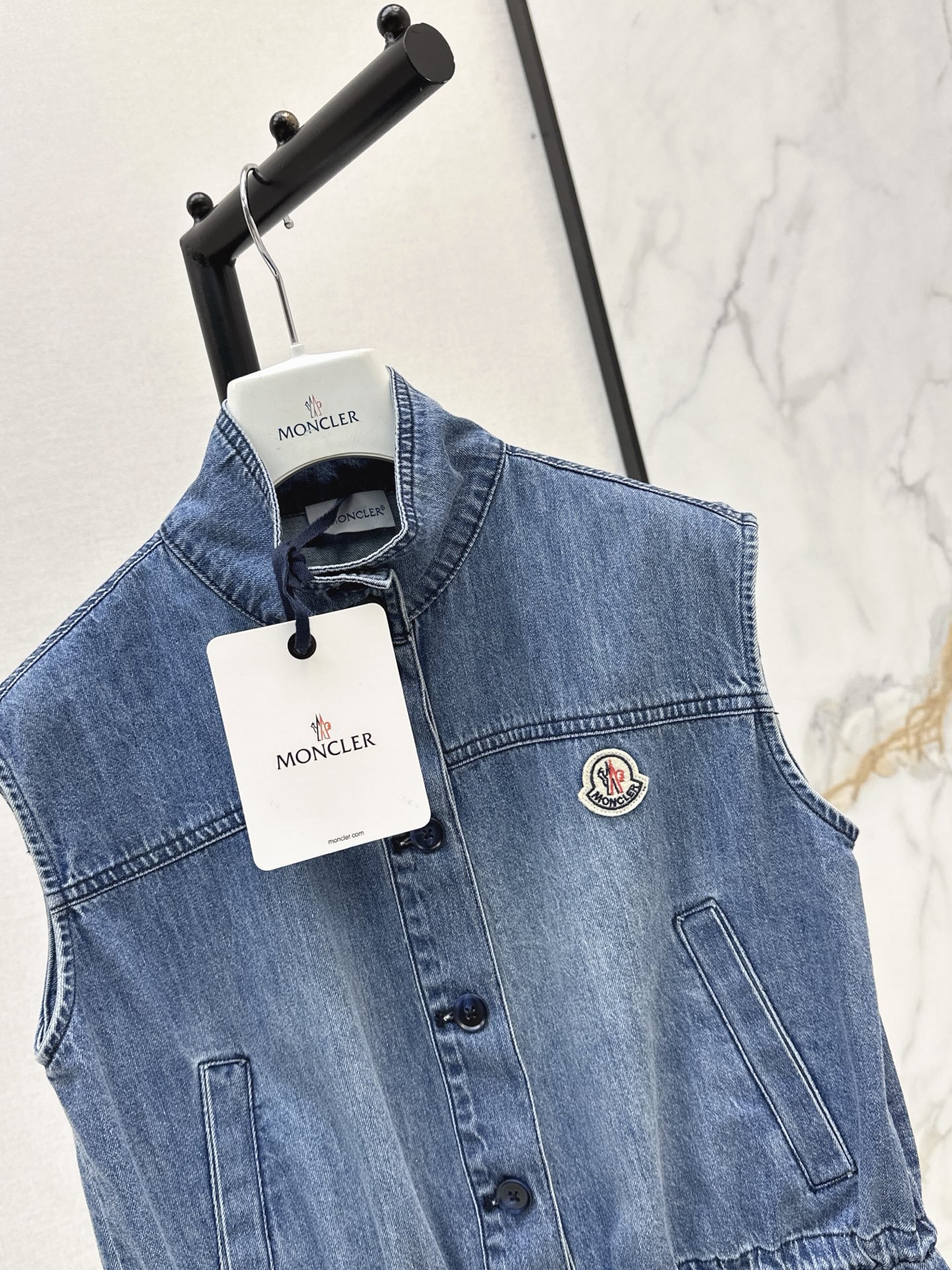 Monc 26ss denim vest