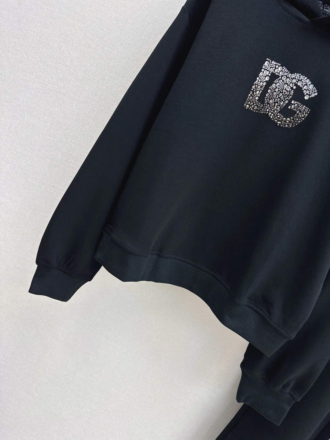 DG 25fw sweatsuit