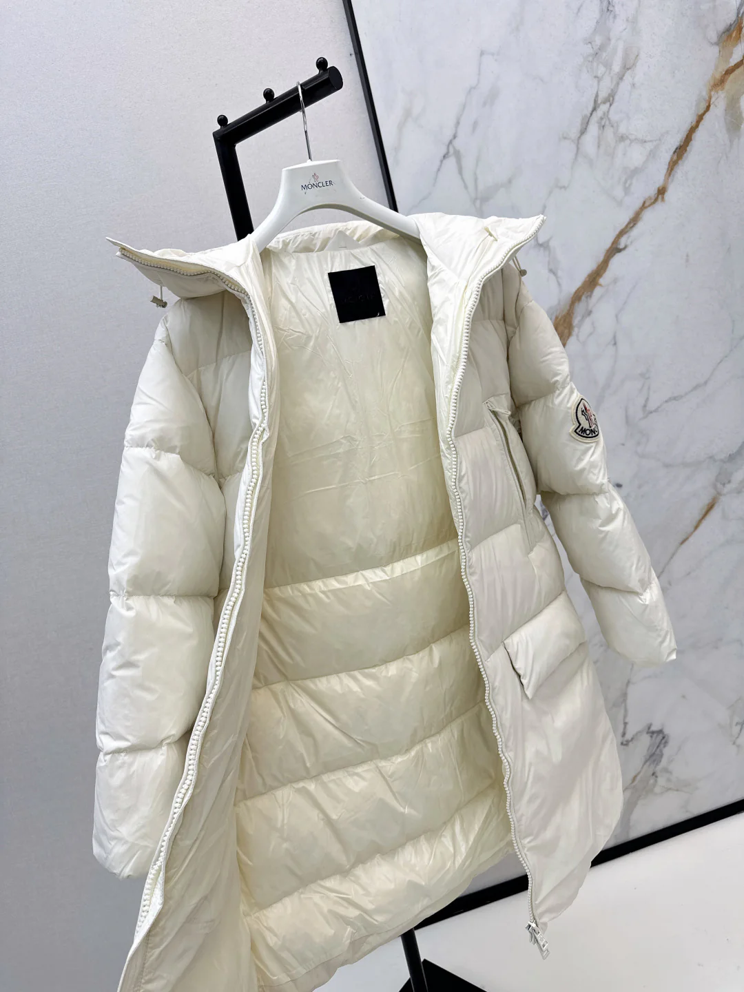 Monc 25fw down jacket