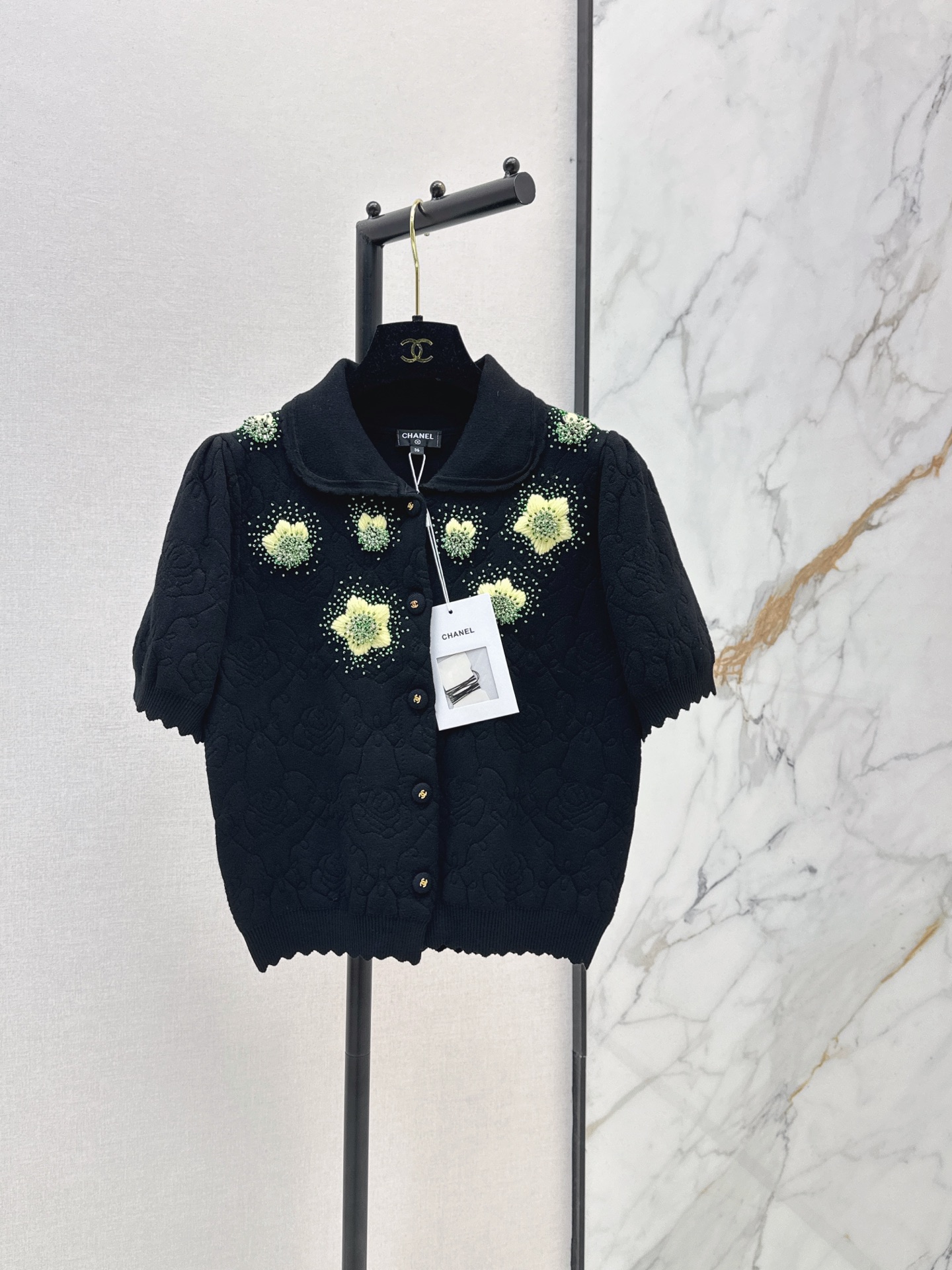 Chan 26ss 3d floarl knit sweater