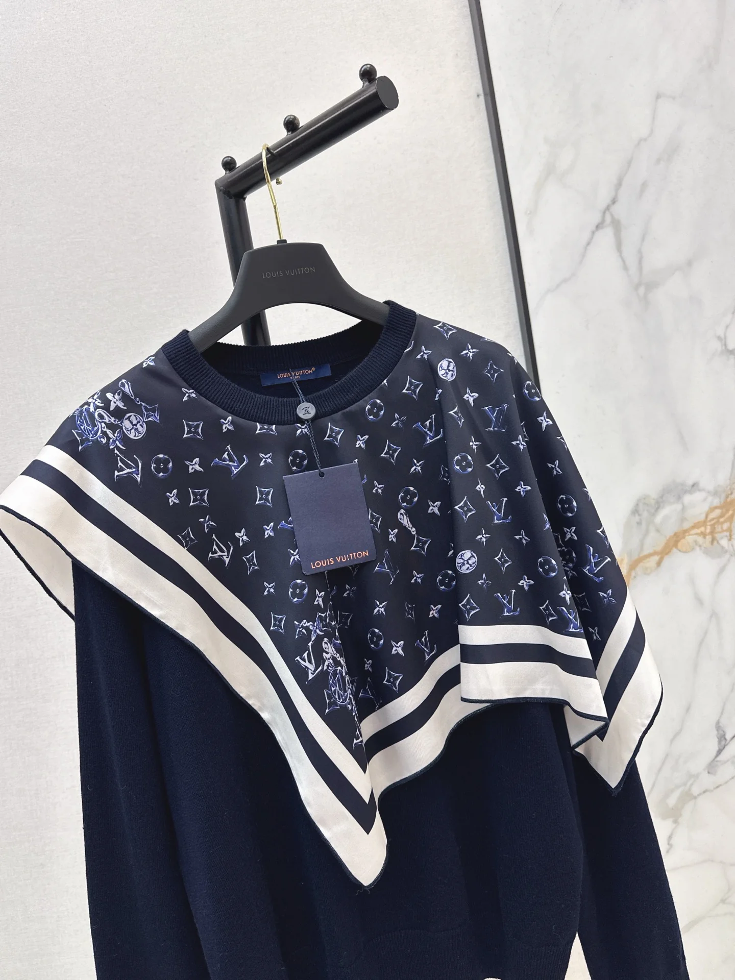 Louis 26ss 2in1 sweatshirt