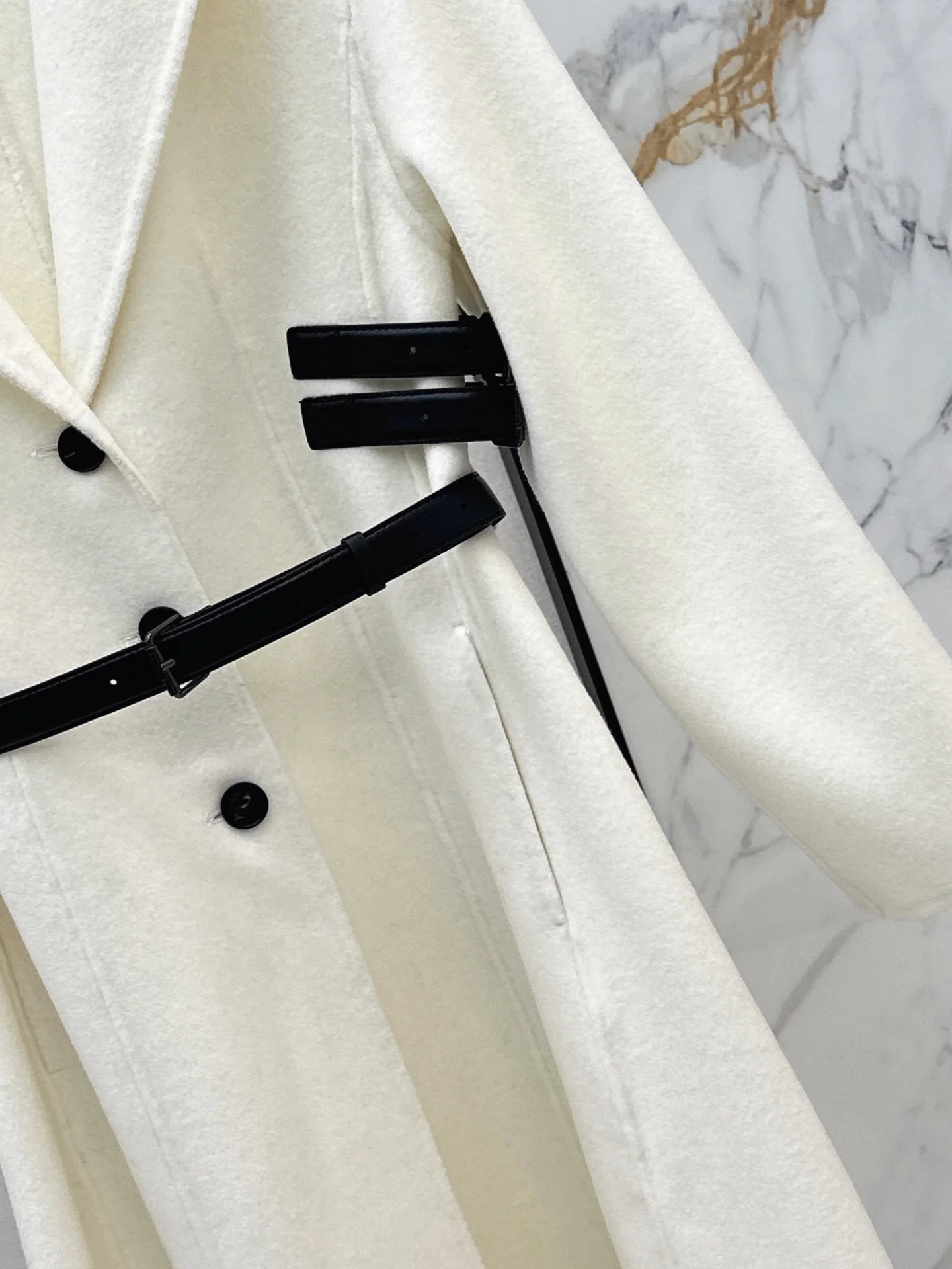 CD 25fw woolen overcoatS