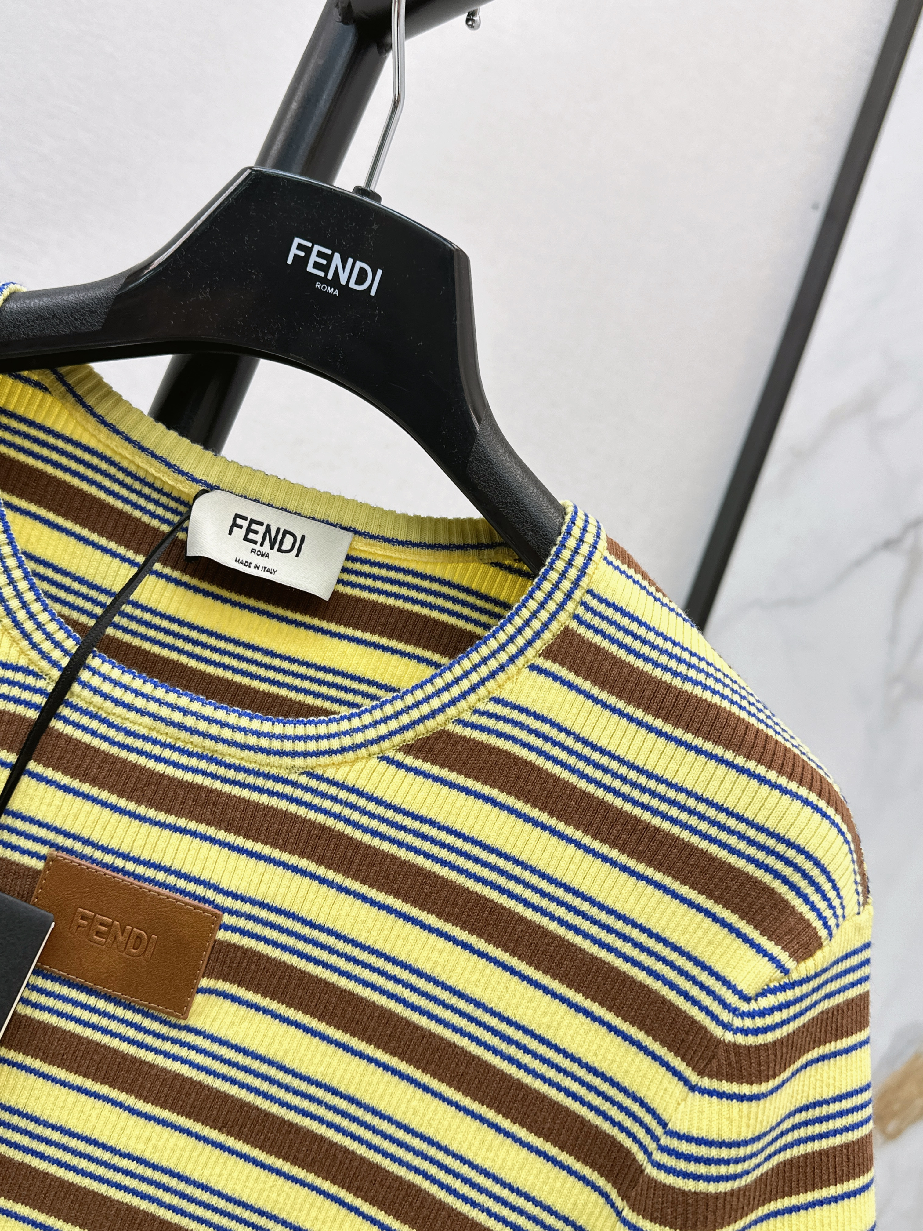 Fend 26ss stripe t-shirt