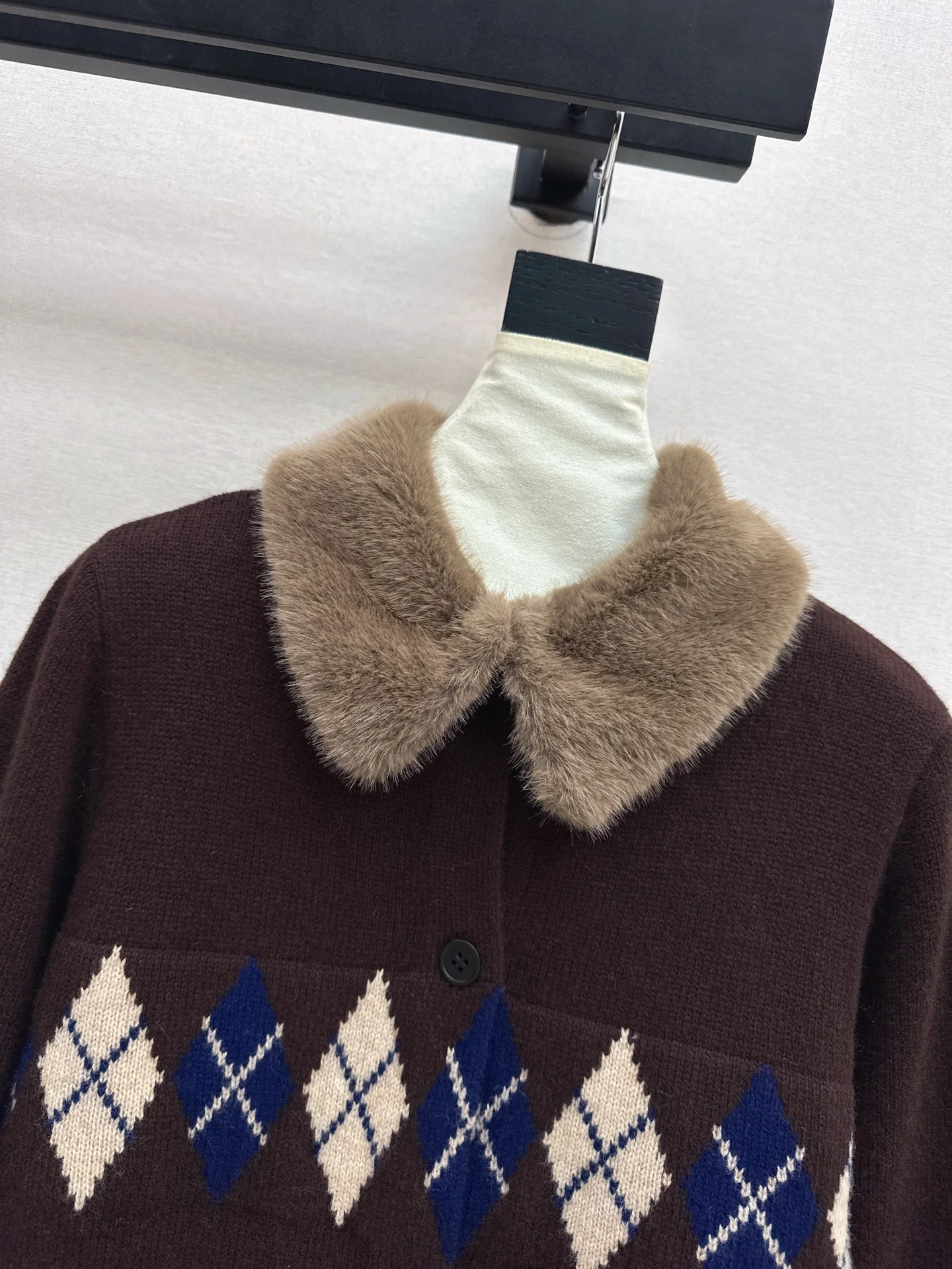 Miu 26ss wool cardigan