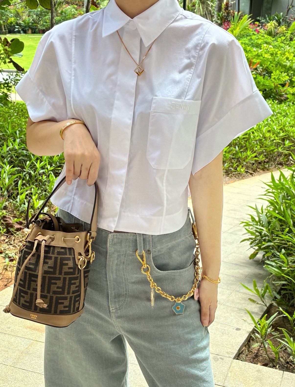 Fen 26ss cropped shirt