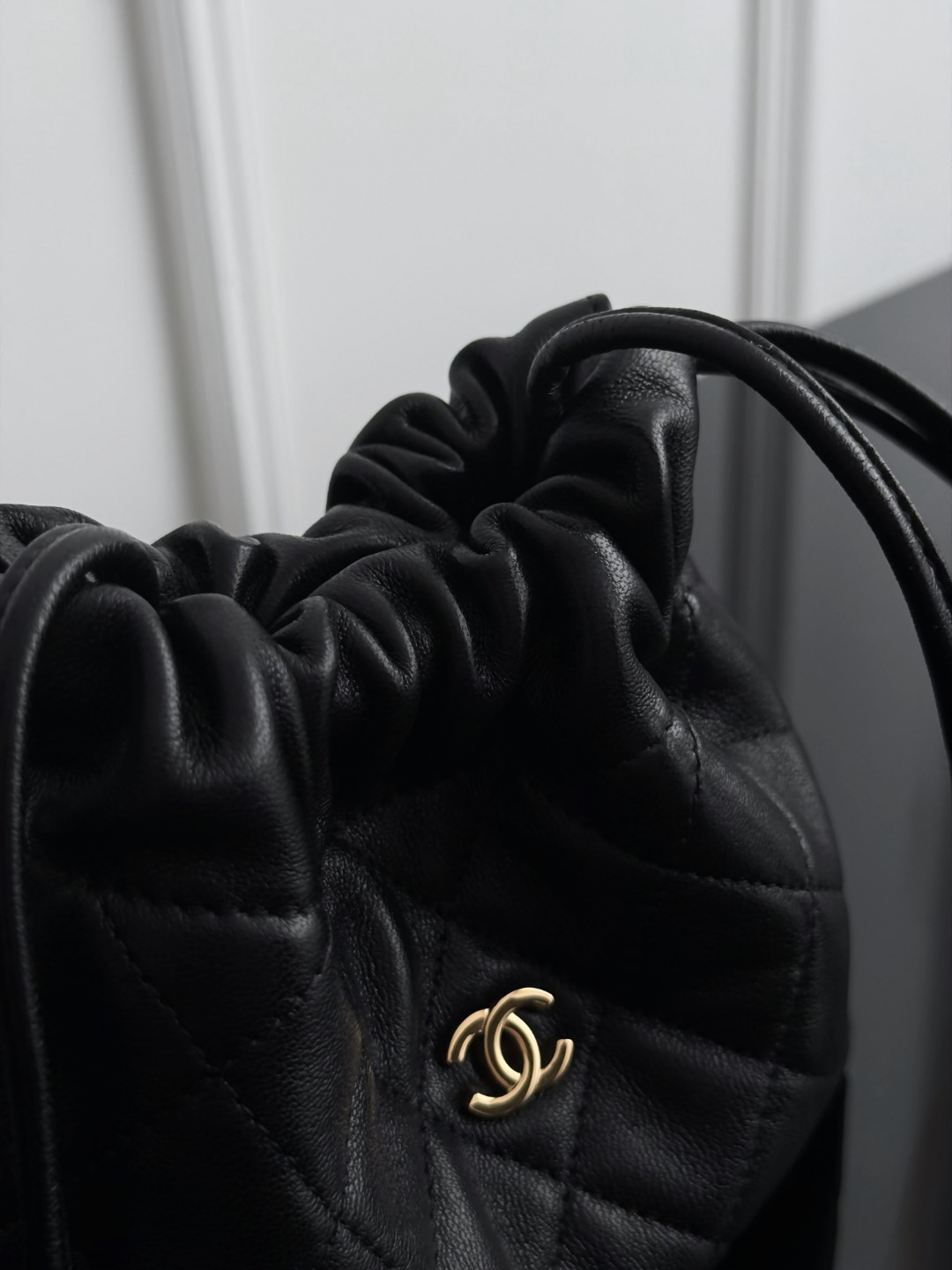 Chan 26S brawstring pouch bag