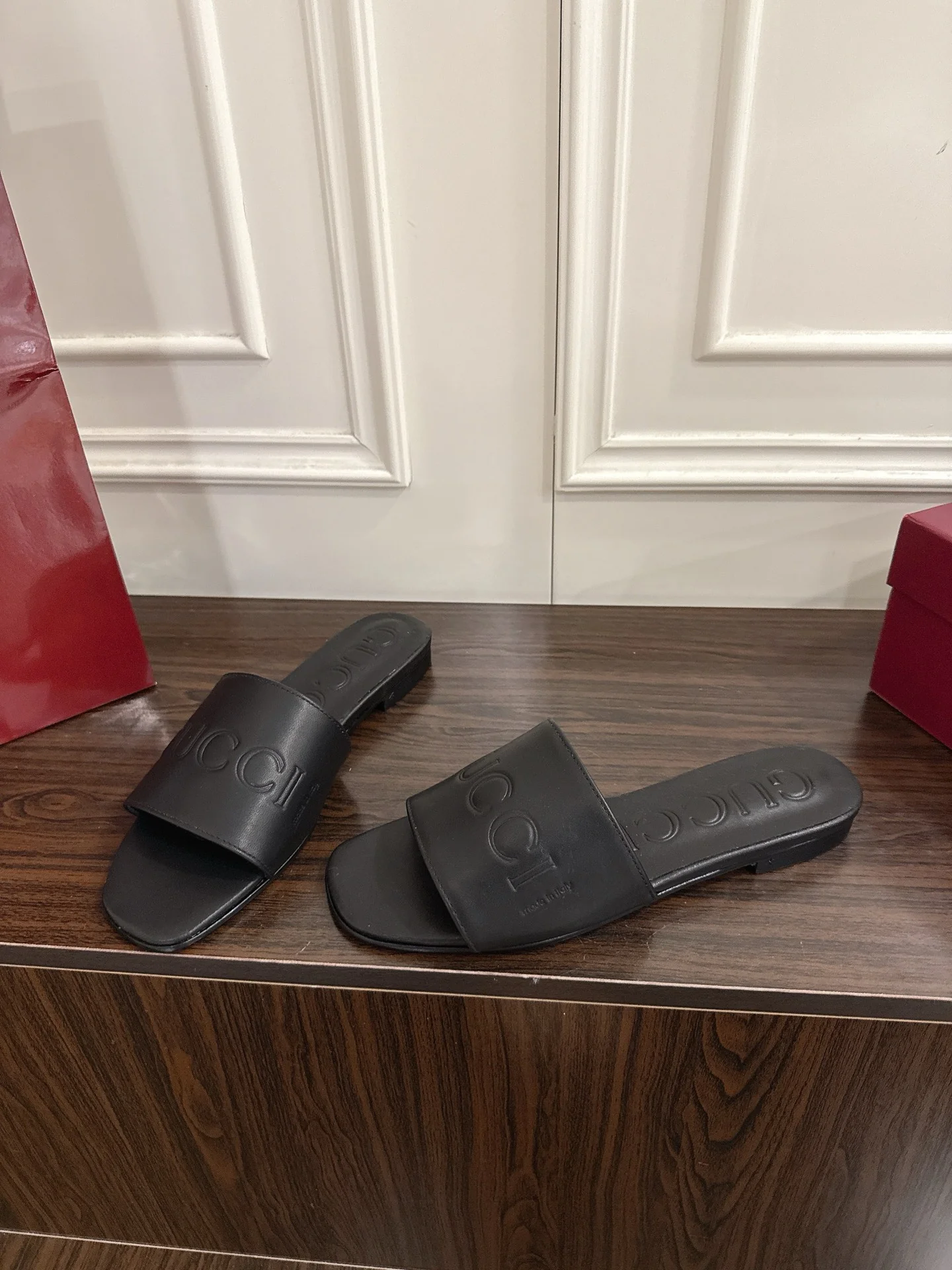 Guc 25fw slides