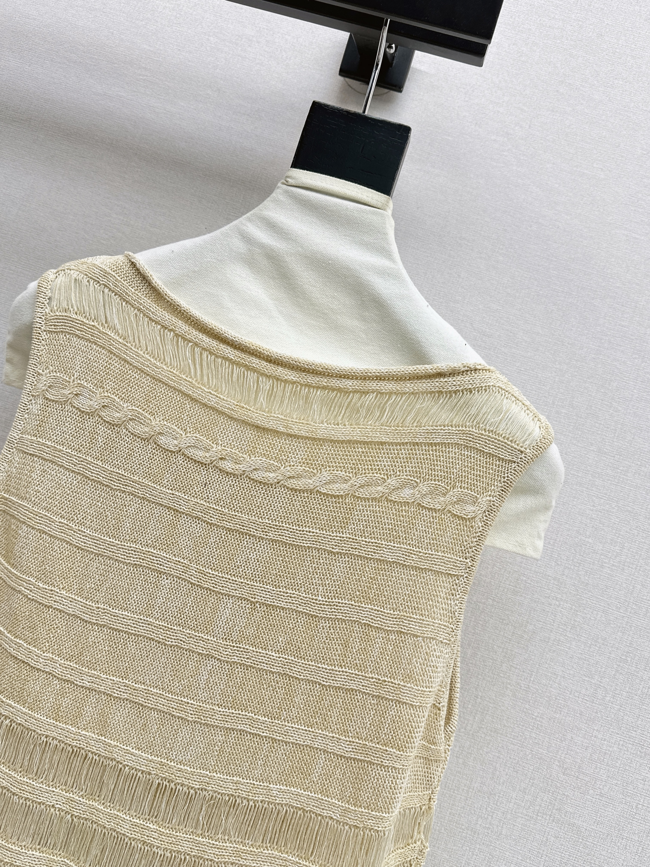 Brun 26ss sleeveless knitwear