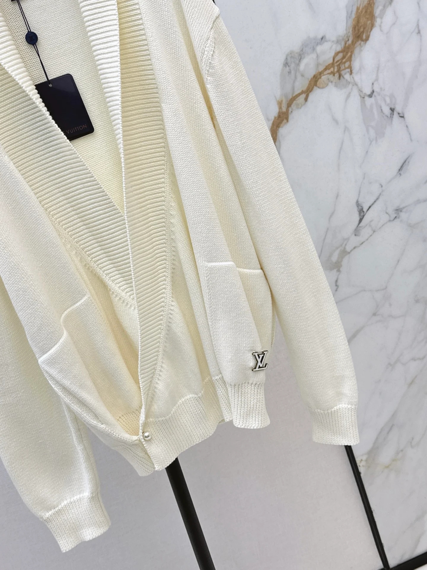 Loui 25fw cardigan