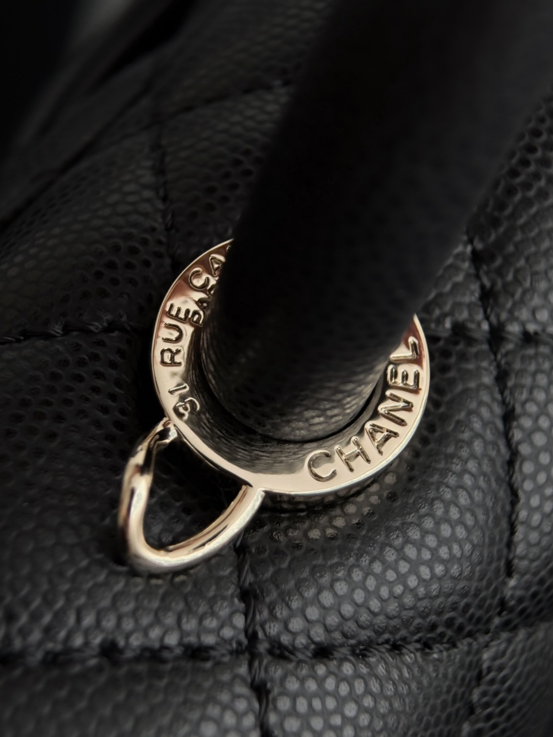 Chan 26P coco handle bag