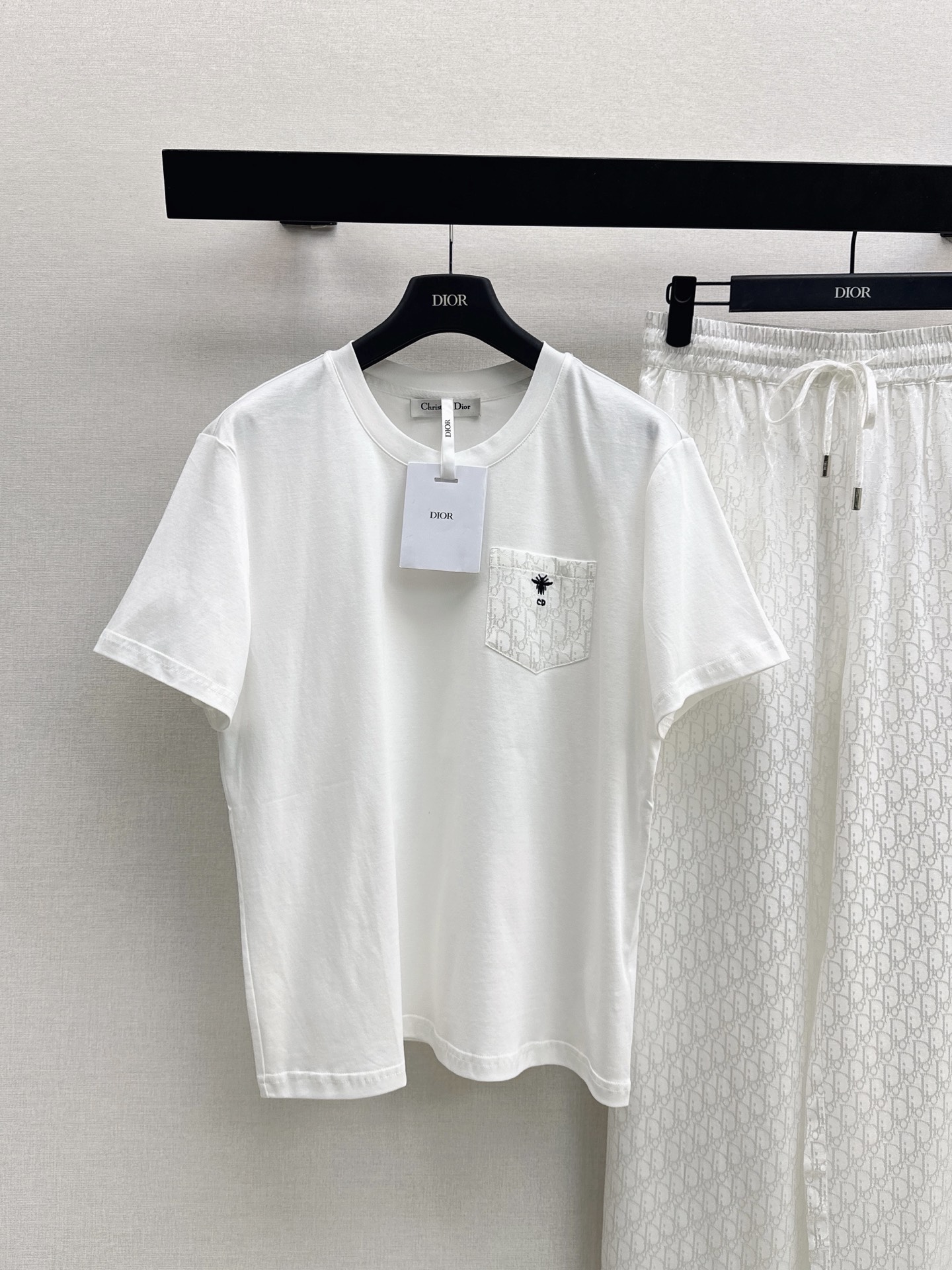 CD 26ss t-shirt wied leg pants set