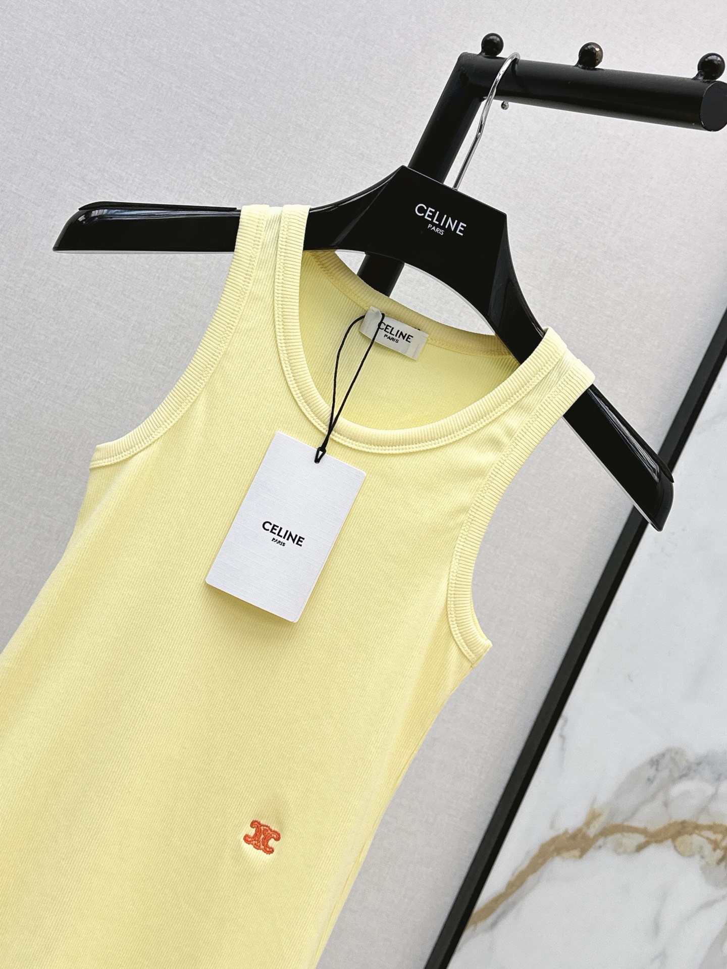 Celi 26ss rib knit vest