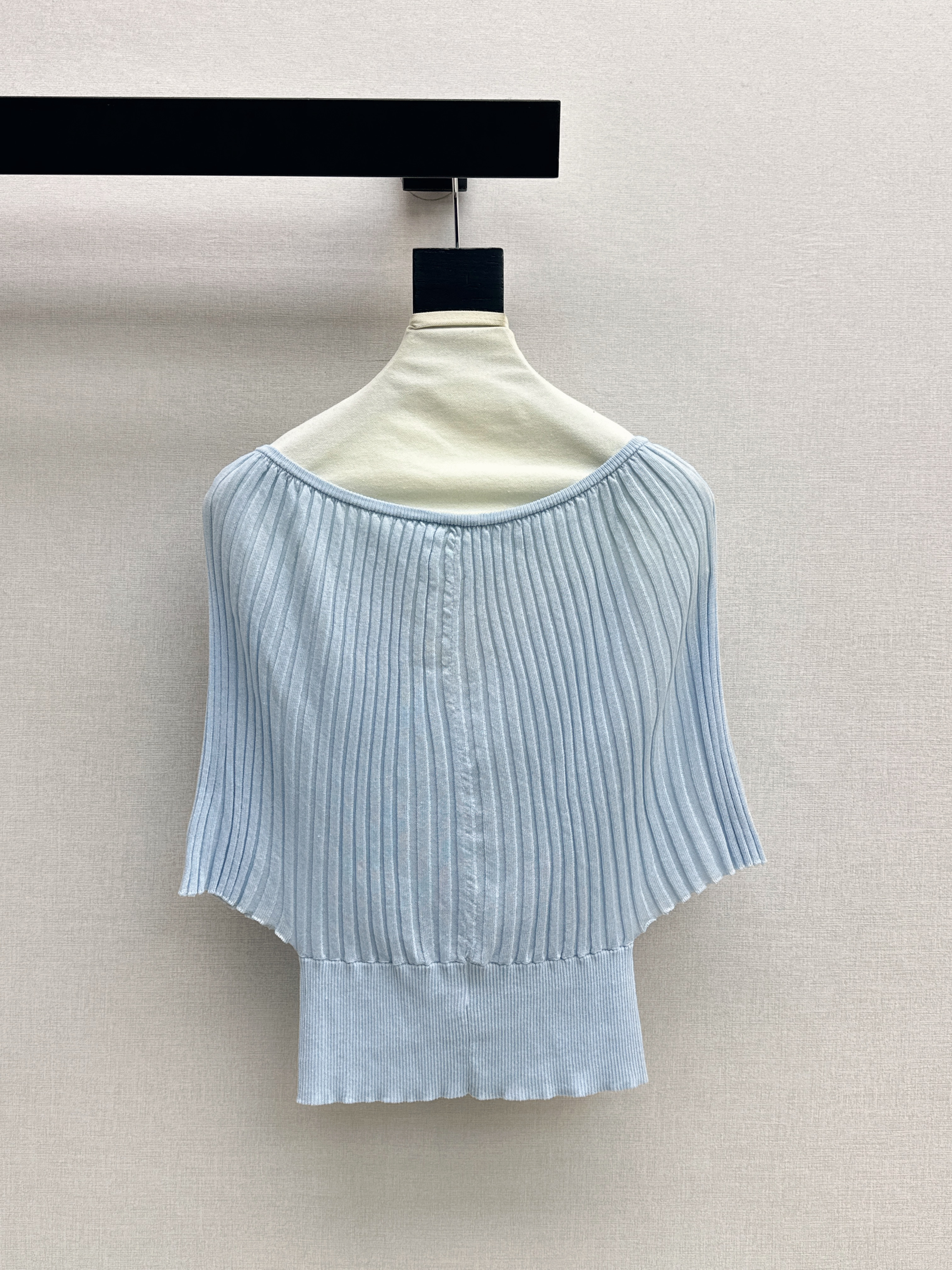 Miu 26SS Knit Cardigan Top