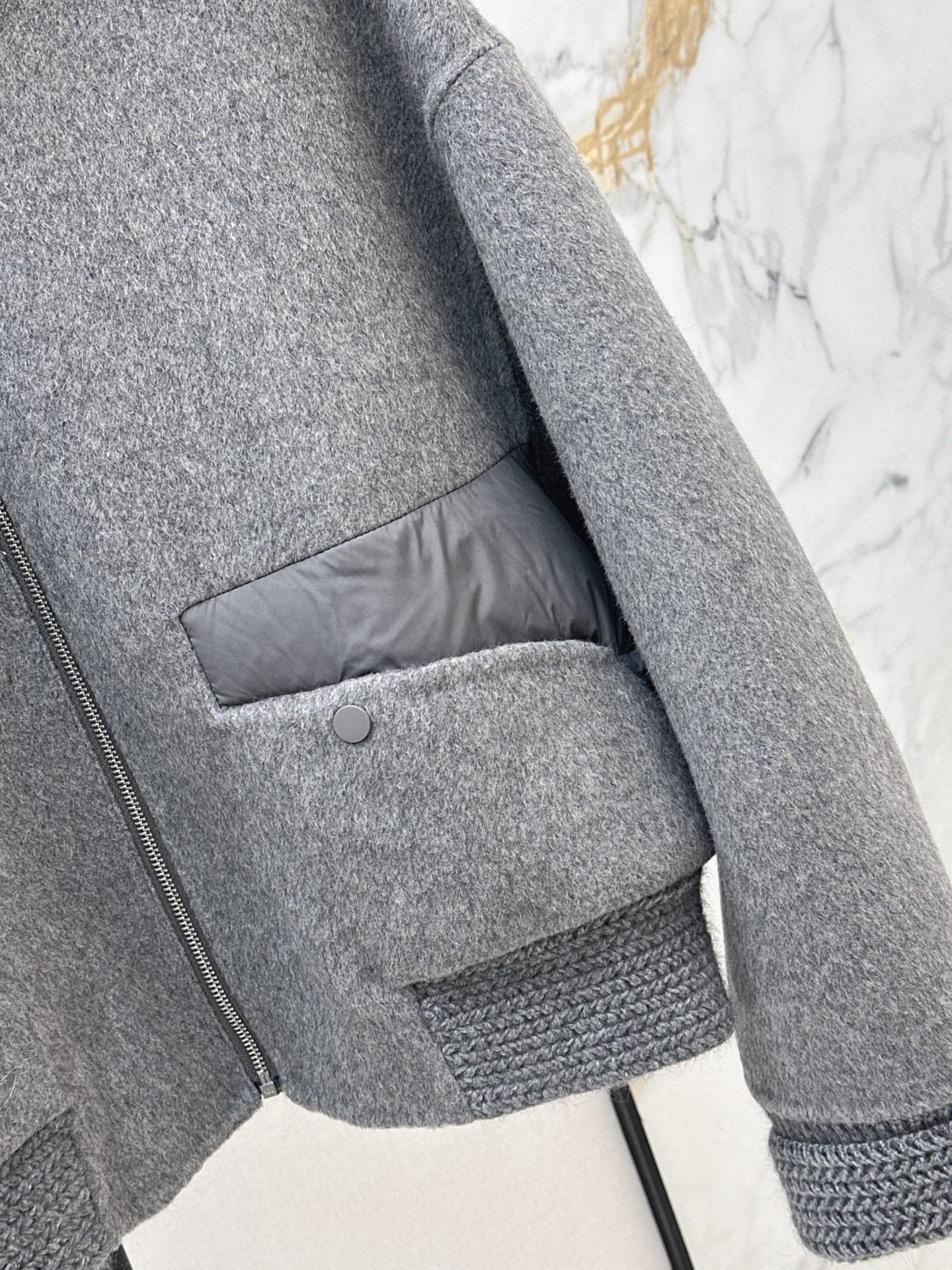 Max 26ss contract woolen down jacket