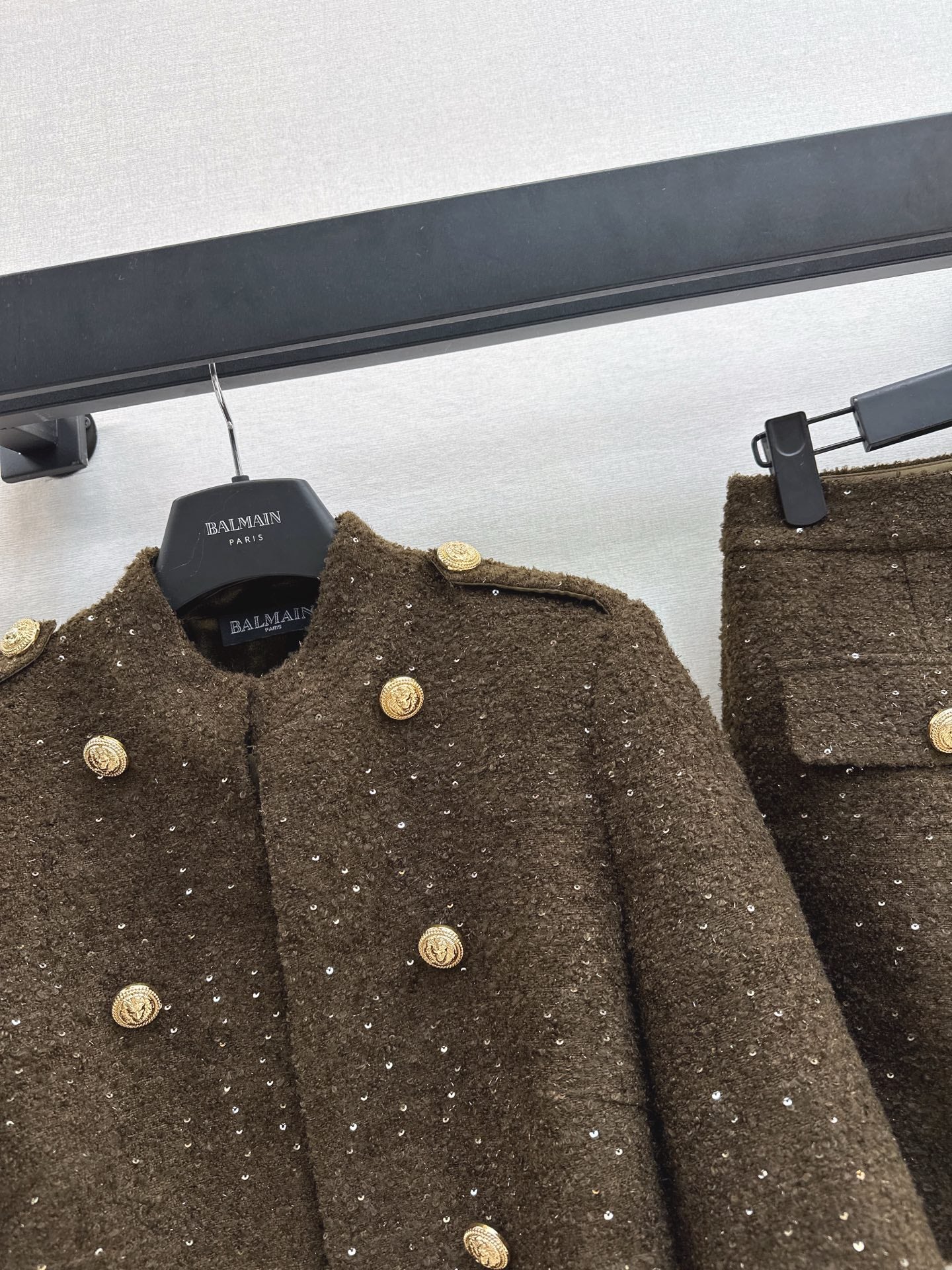 Balm 25fw button jacket divided skirts set