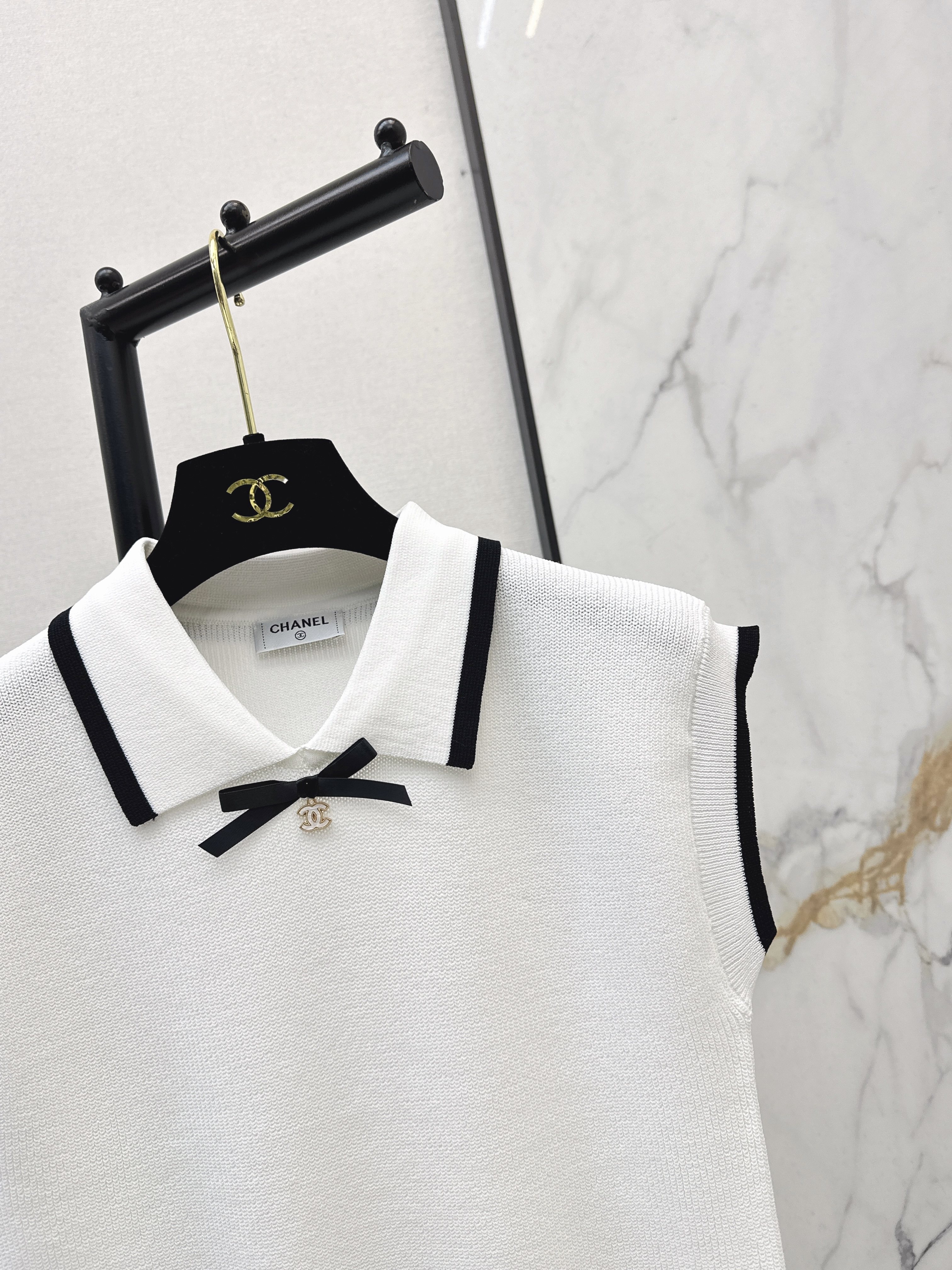 Chan 26ss sleeveless knitwear