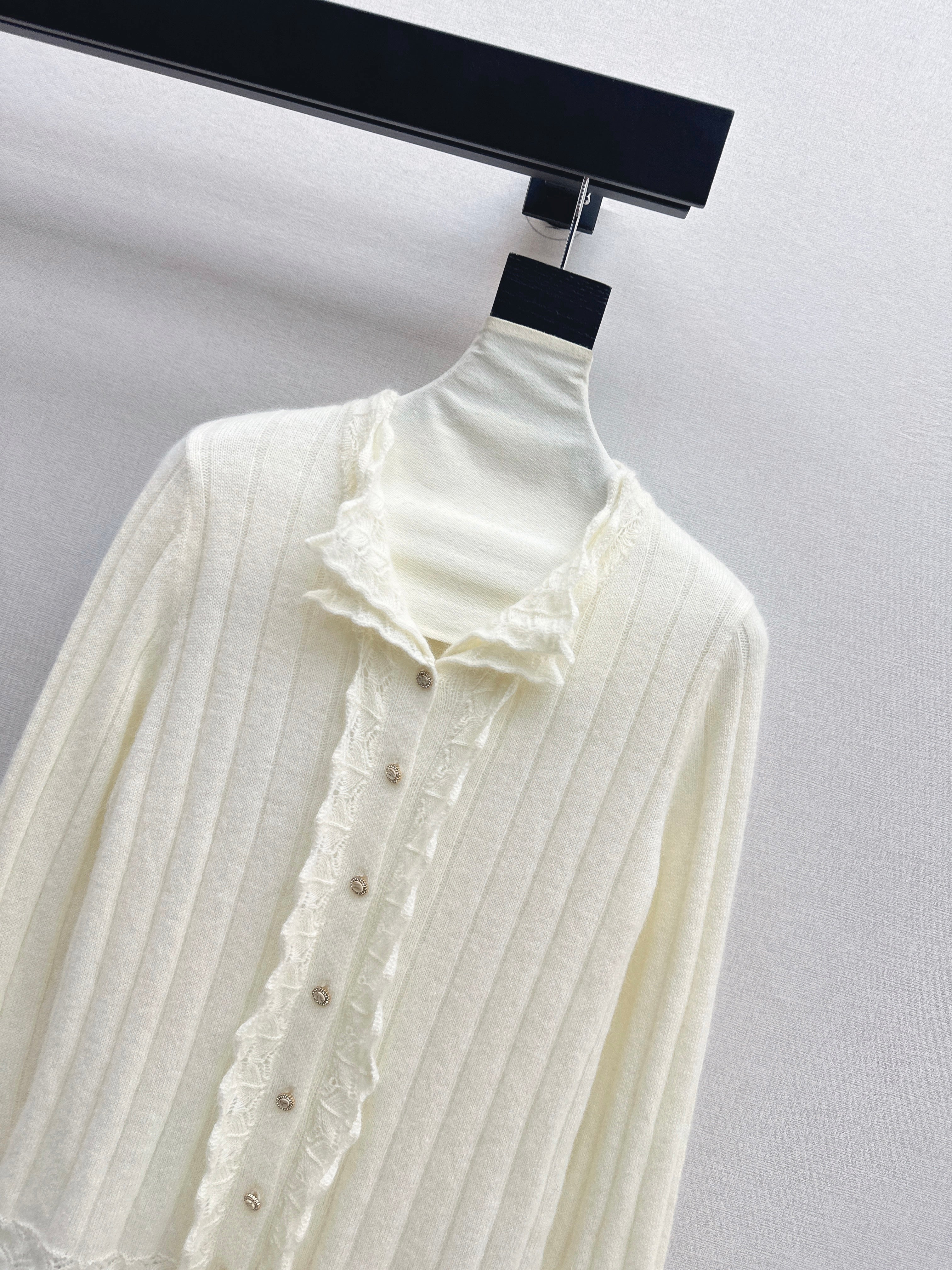 Chan 26ss wool sweater