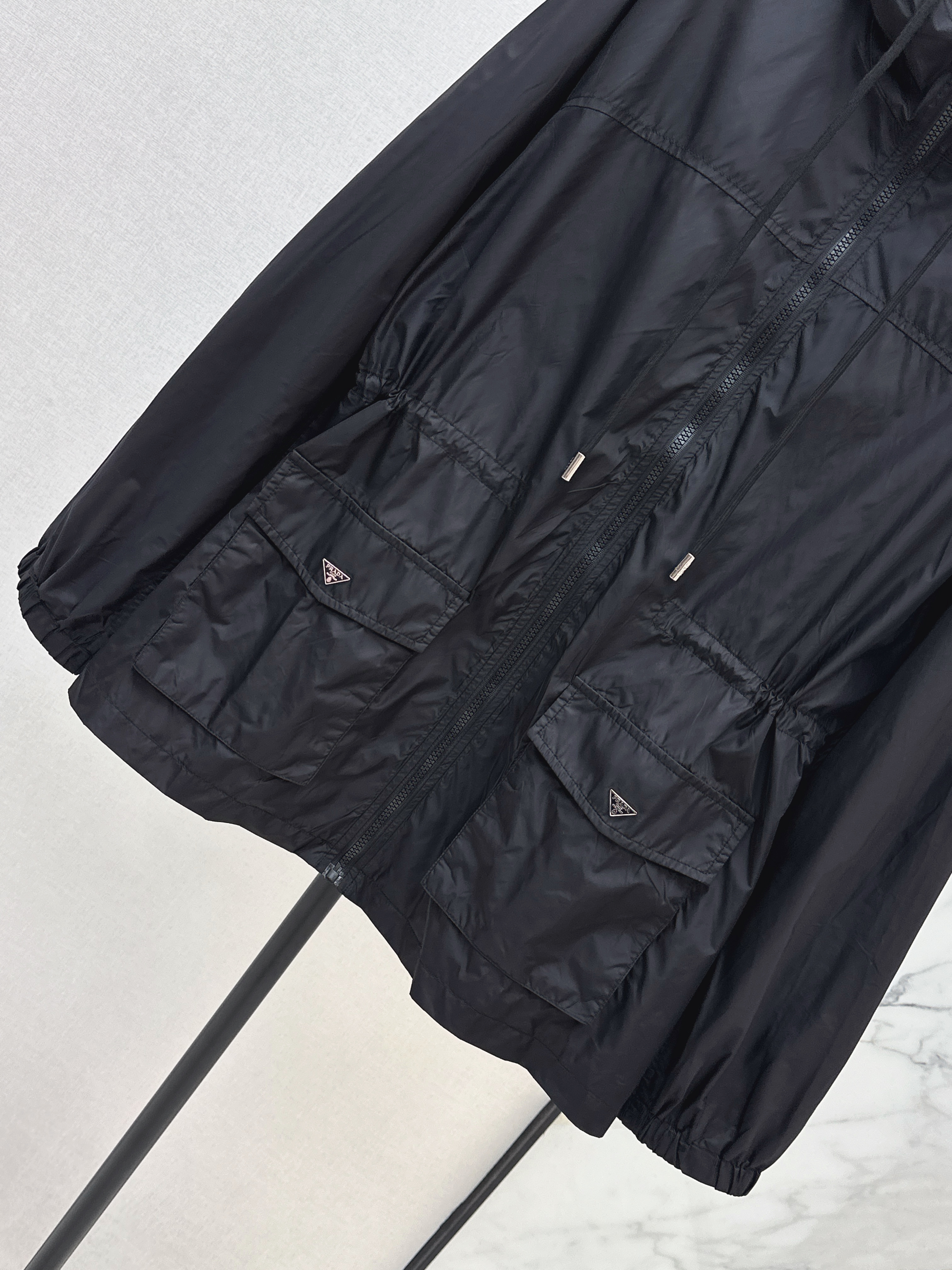 Pra 26SS Hooded Windbreaker Jacket