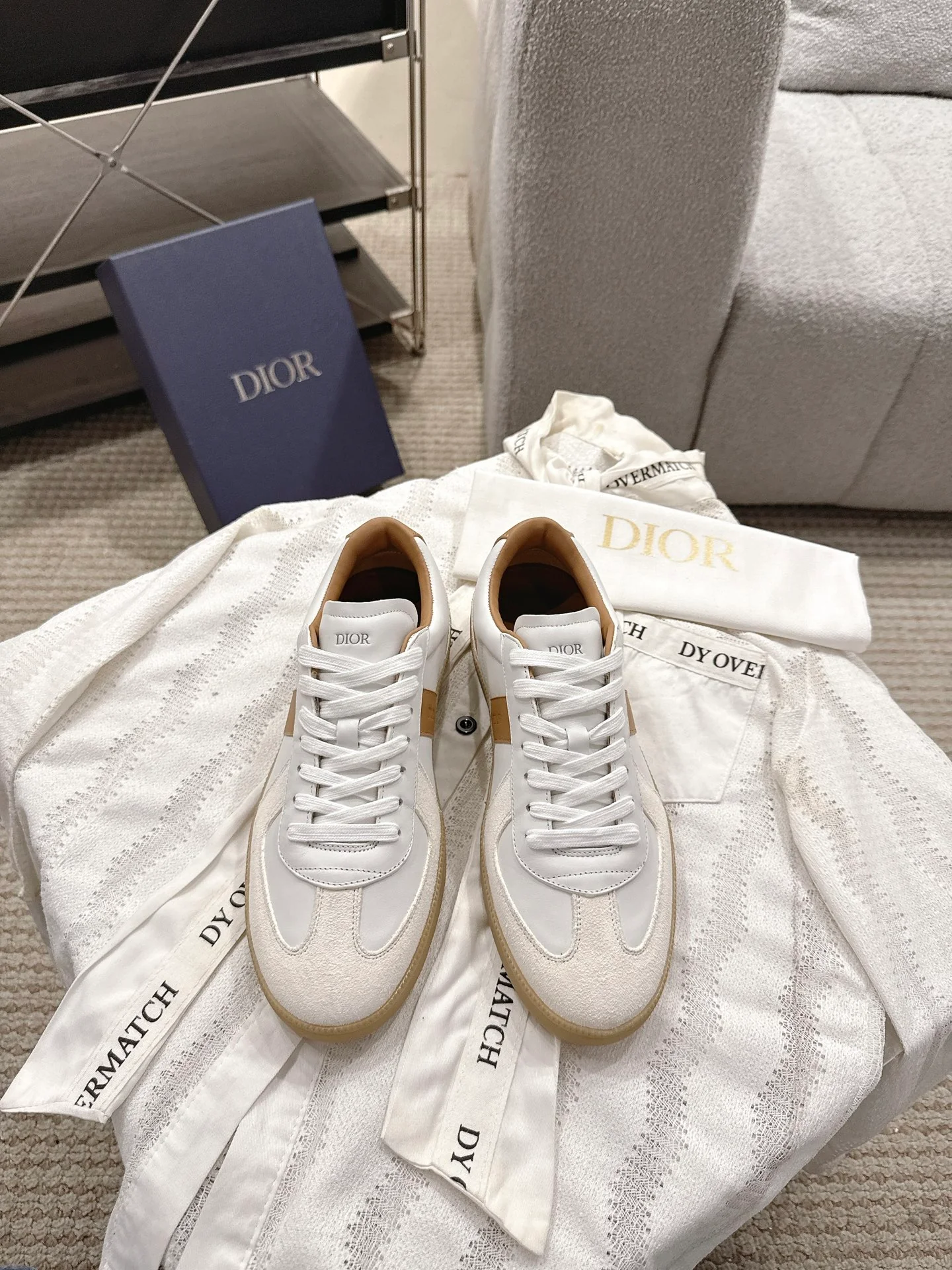 CD 25fw sneakers