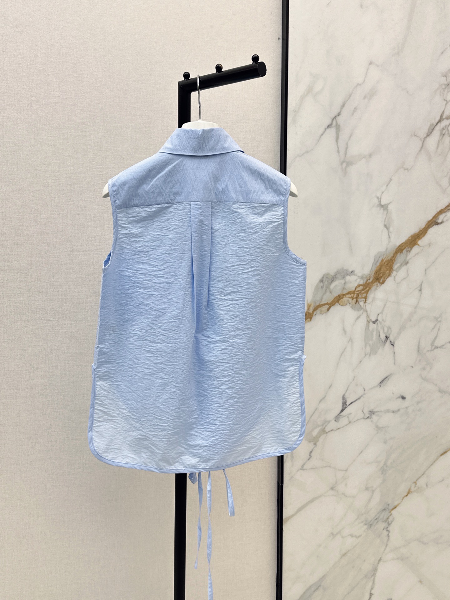 Loe 26ss sleeveless embroidery shirt
