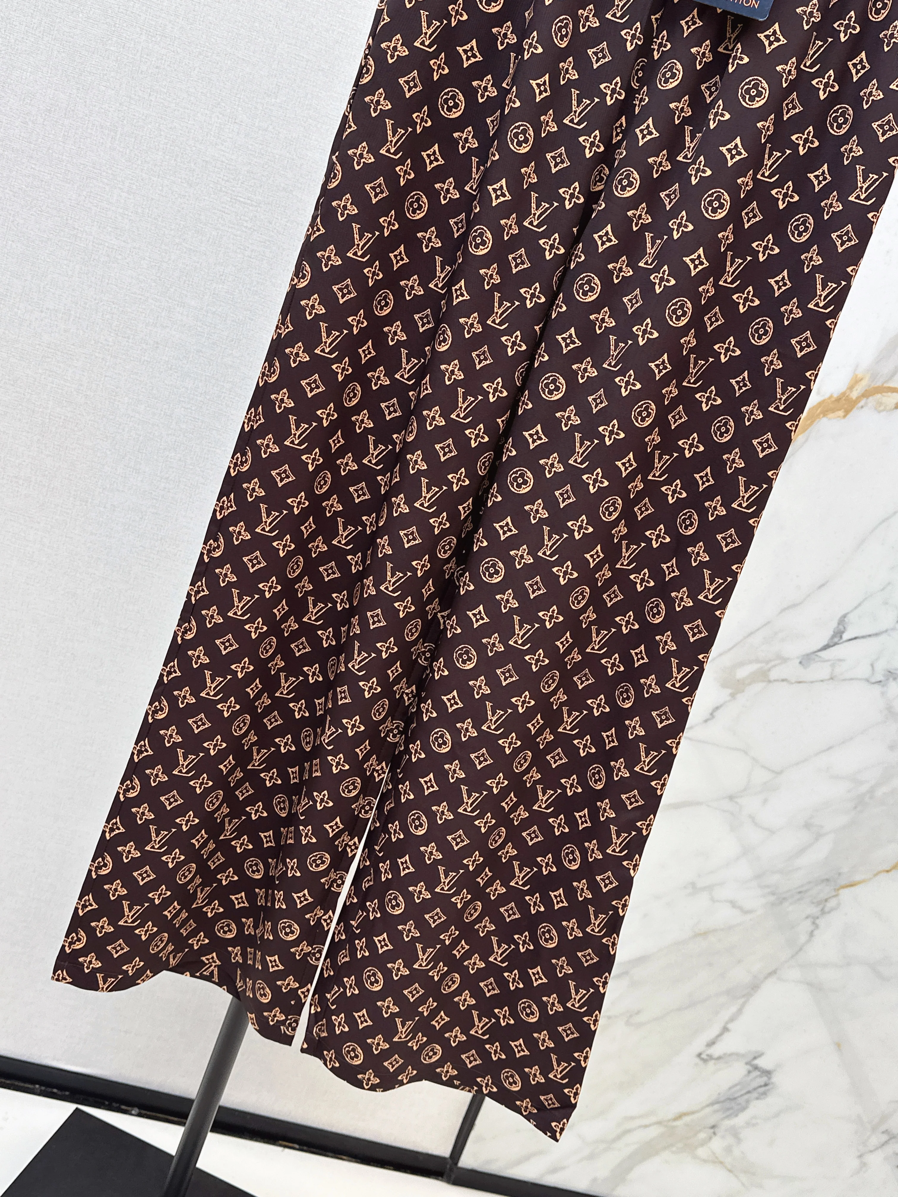 Louis 26ss casual pants