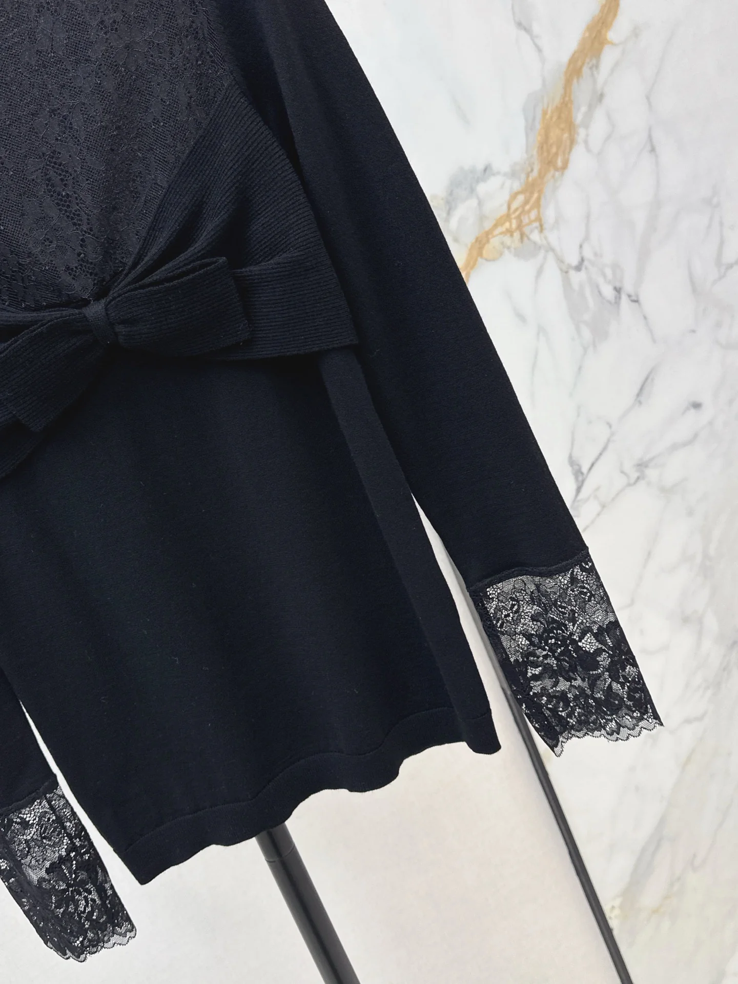 Valen 25fw lace base layer