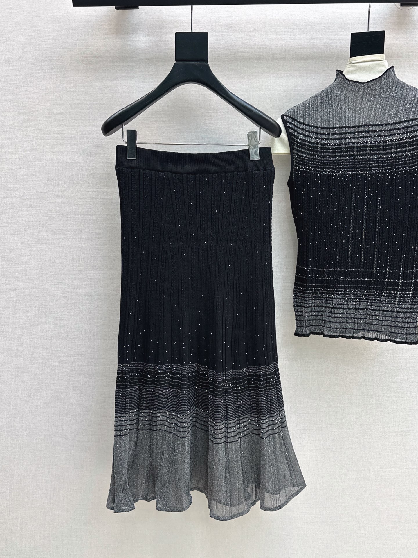 Chan 26ss sleeveless knit vest skirt set