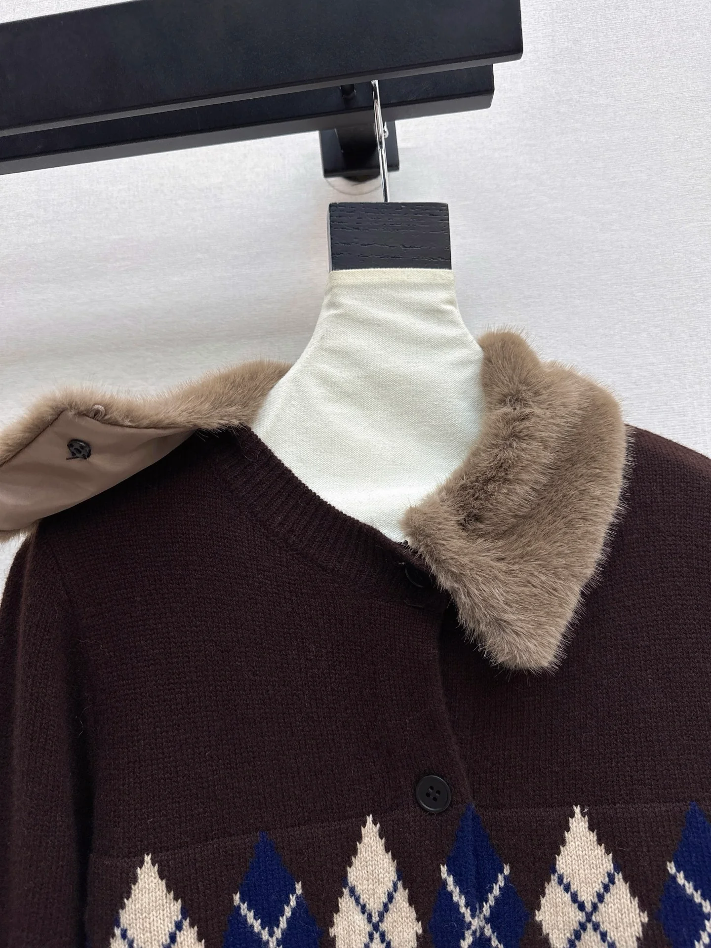 Miu 26ss wool cardigan