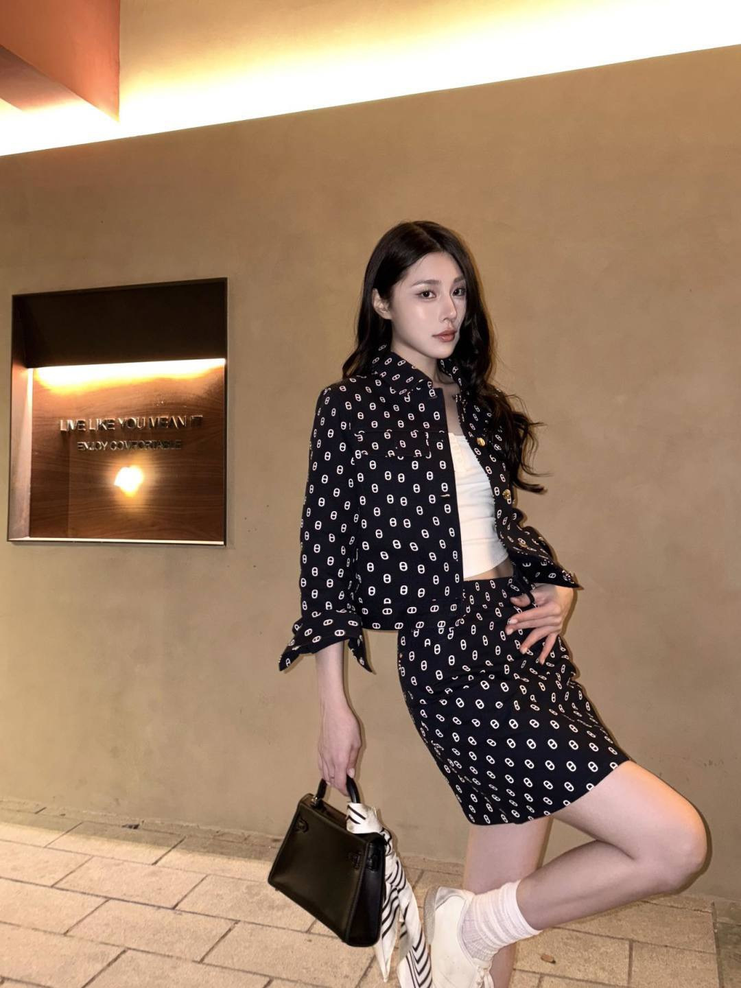 Her 26ss denim jacket