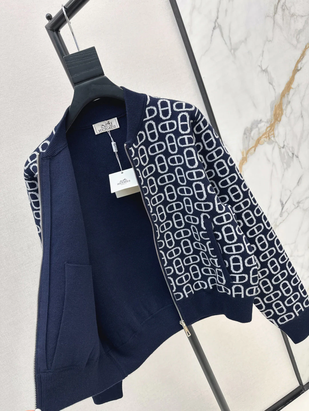 Her 25fw jacquard jakcet