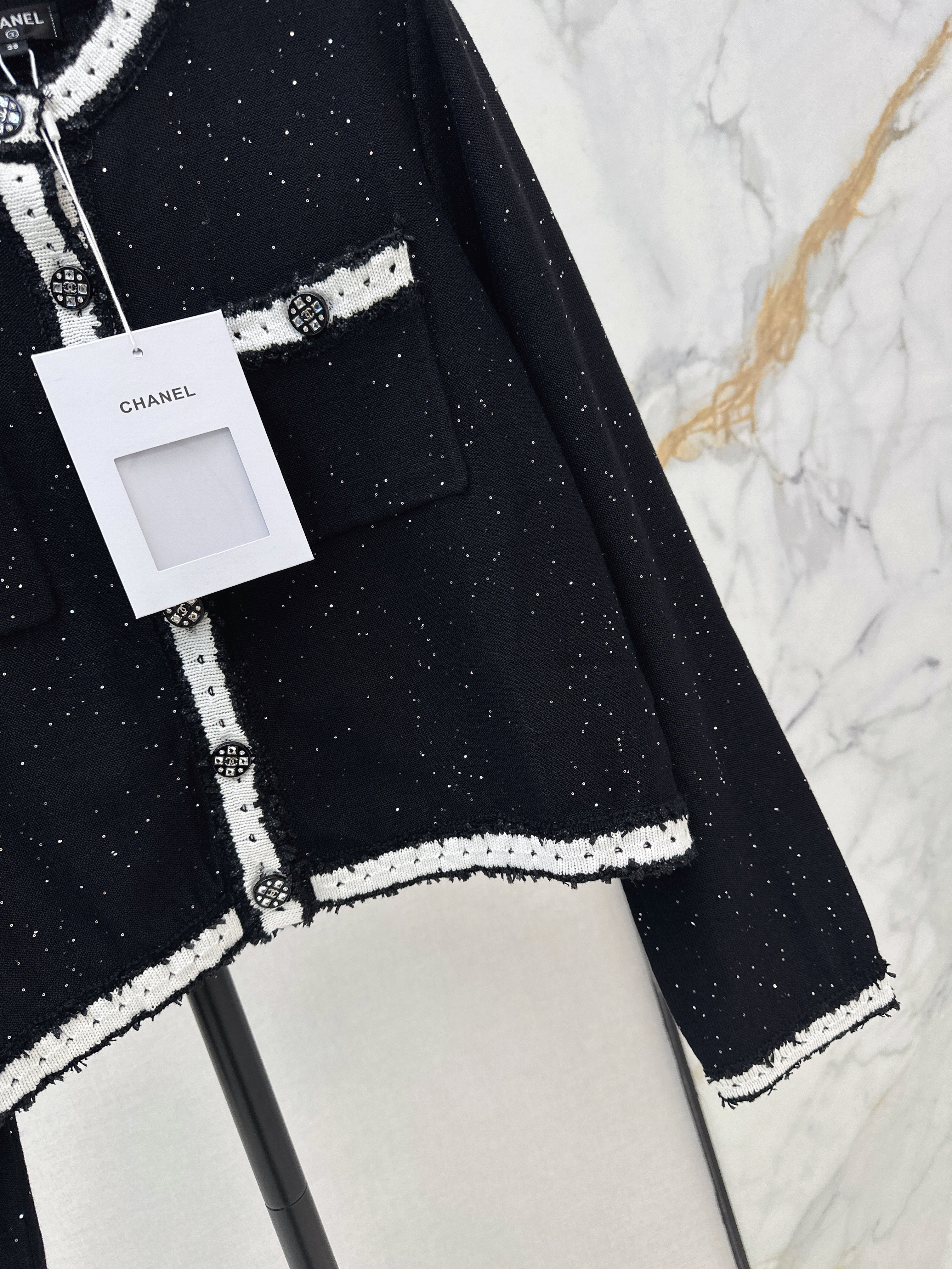 Chan 26ss sequin cardigan