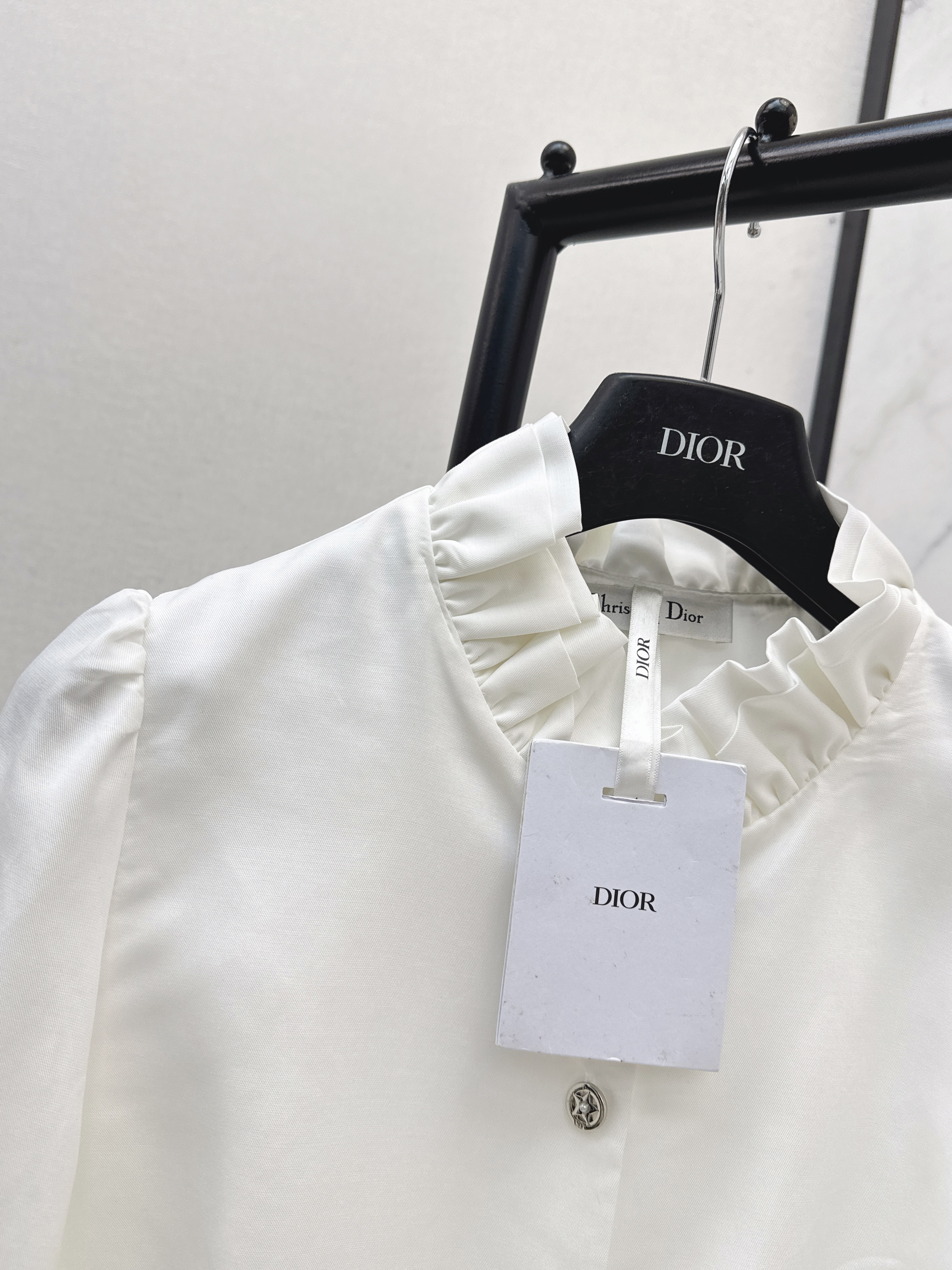 CD 26ss ruffle shirt