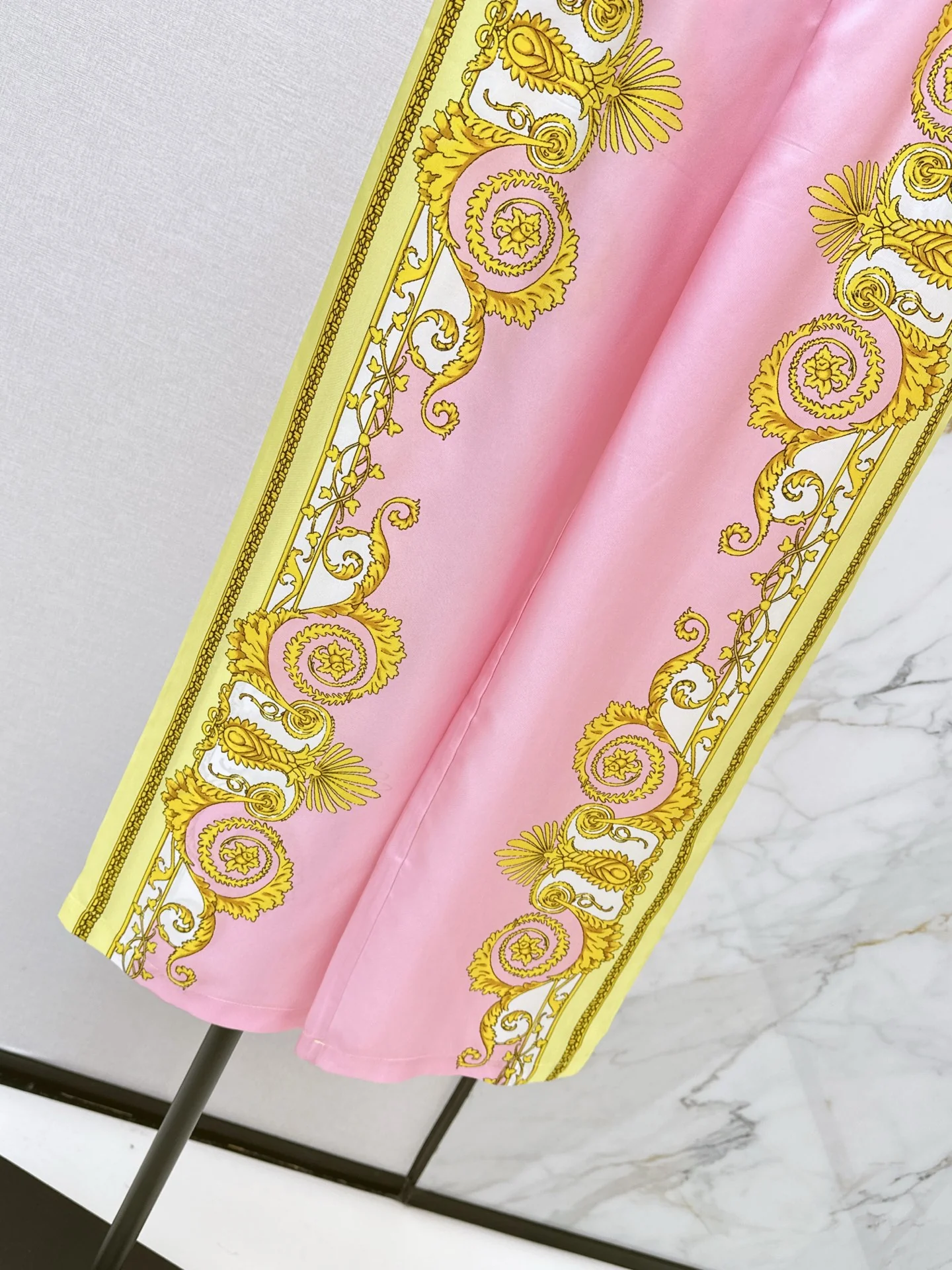 Vers 25fw print pants