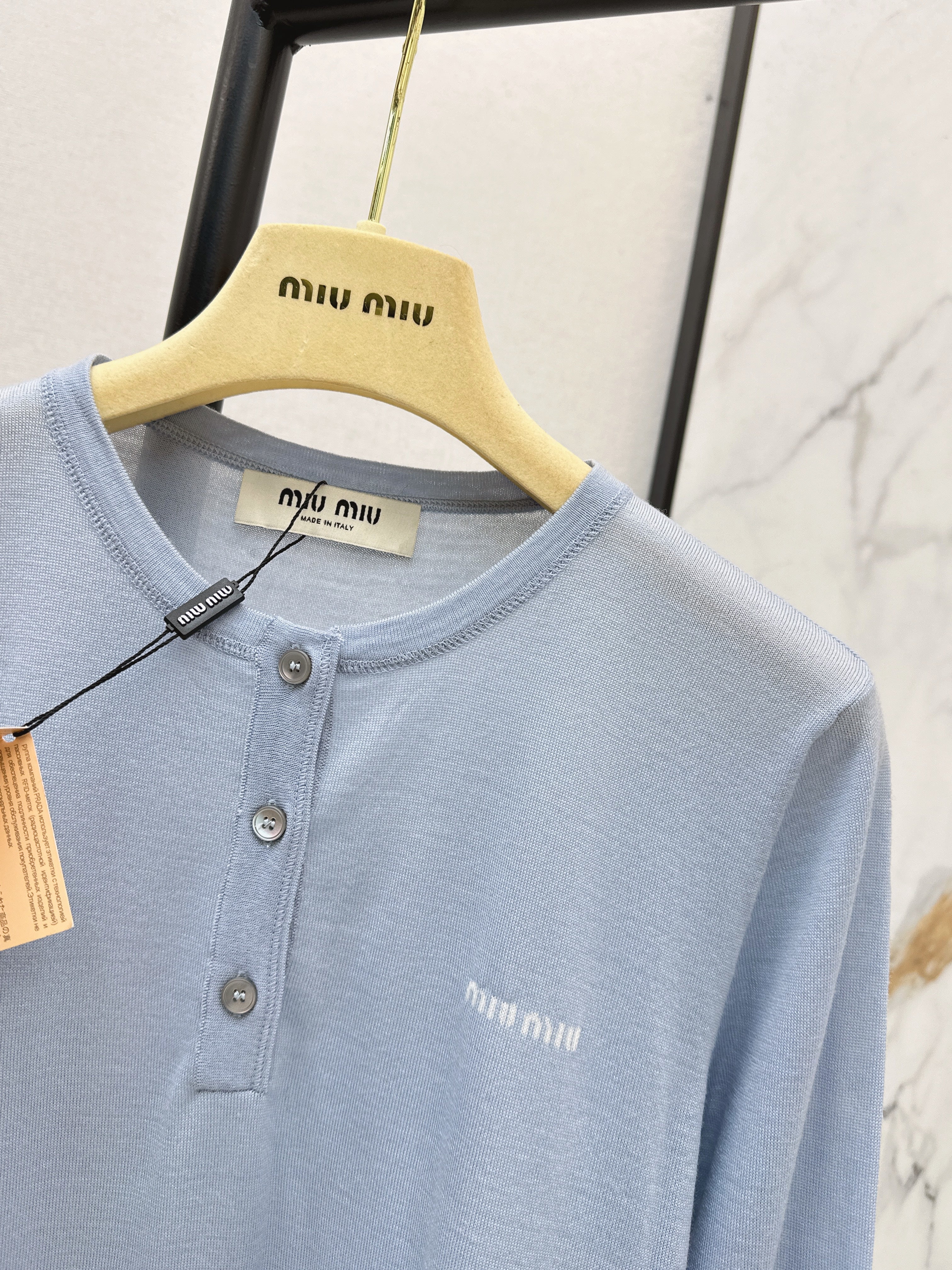 Miu 26ss knitted sweater