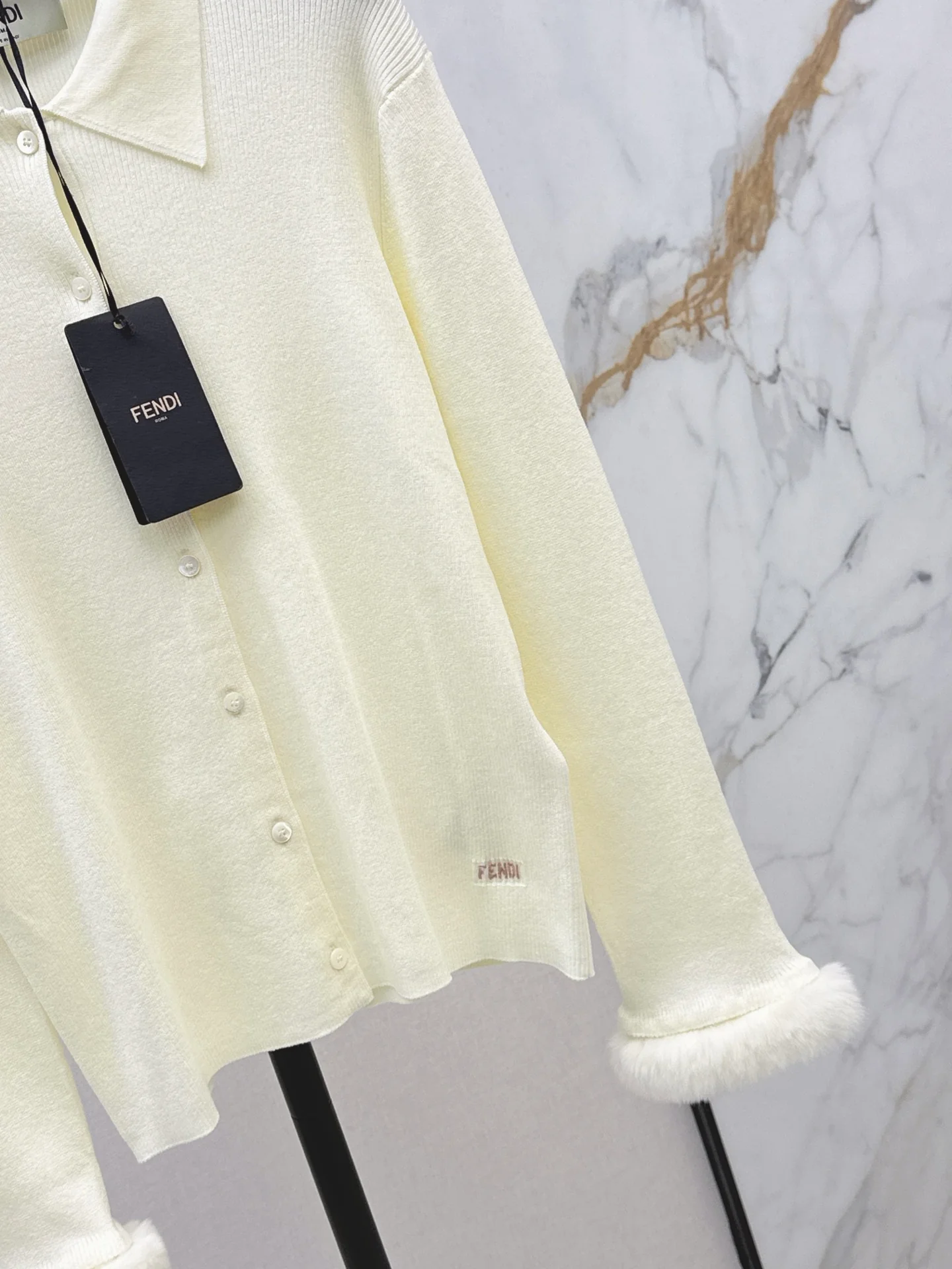 Fend  26ss knit cardigan