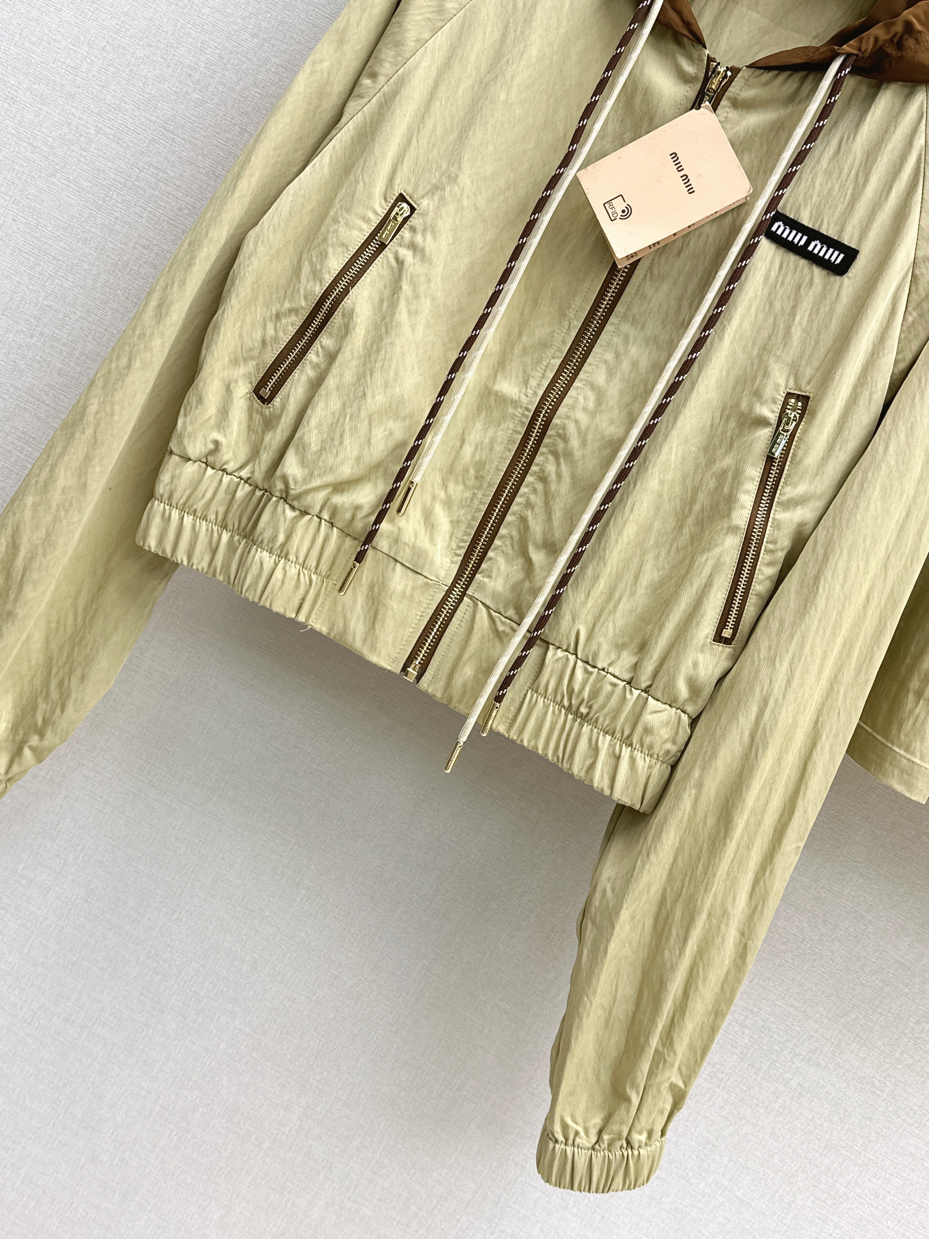 Miu 26ss causal suit