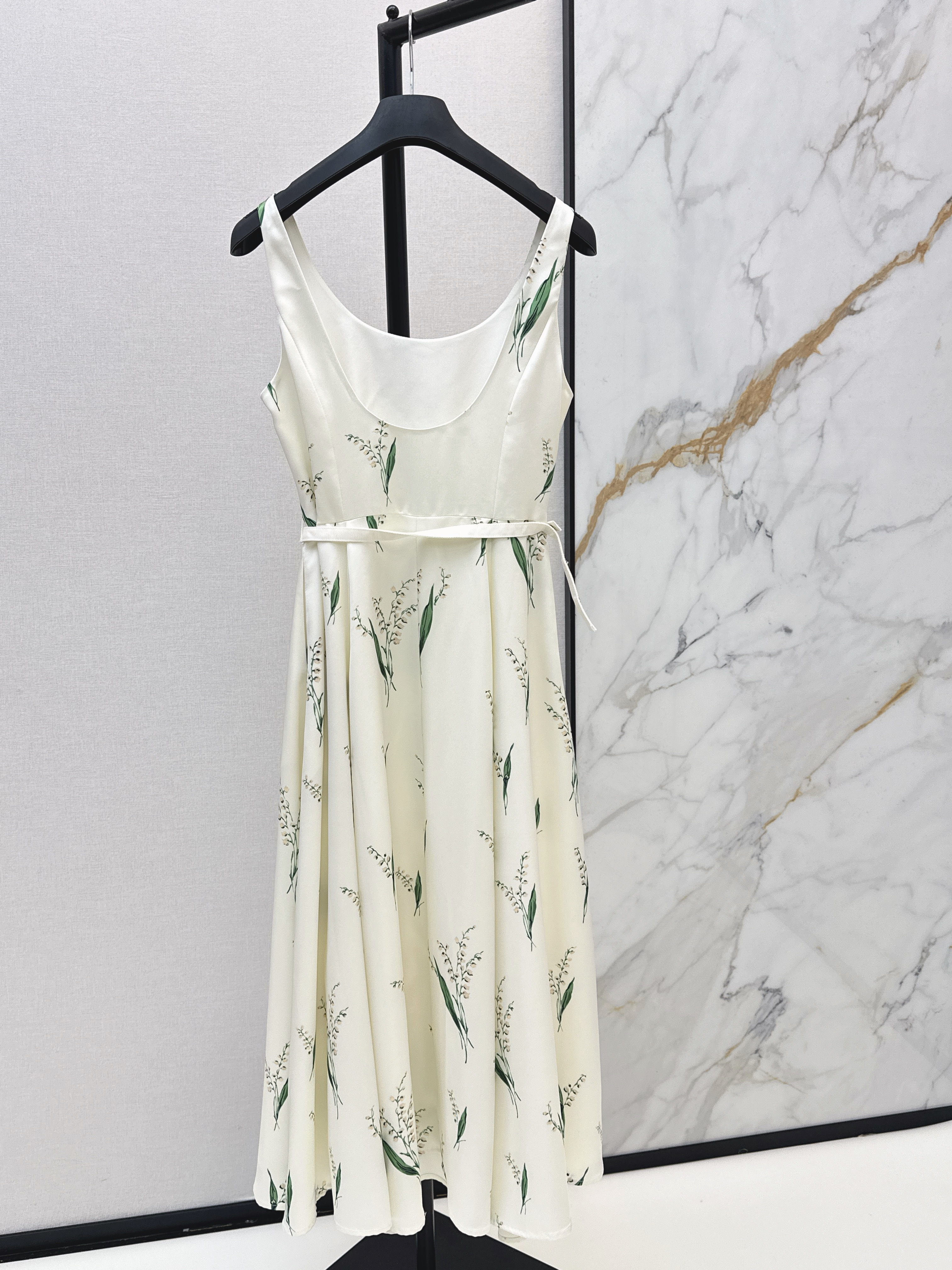 CD 26ss print slip dress