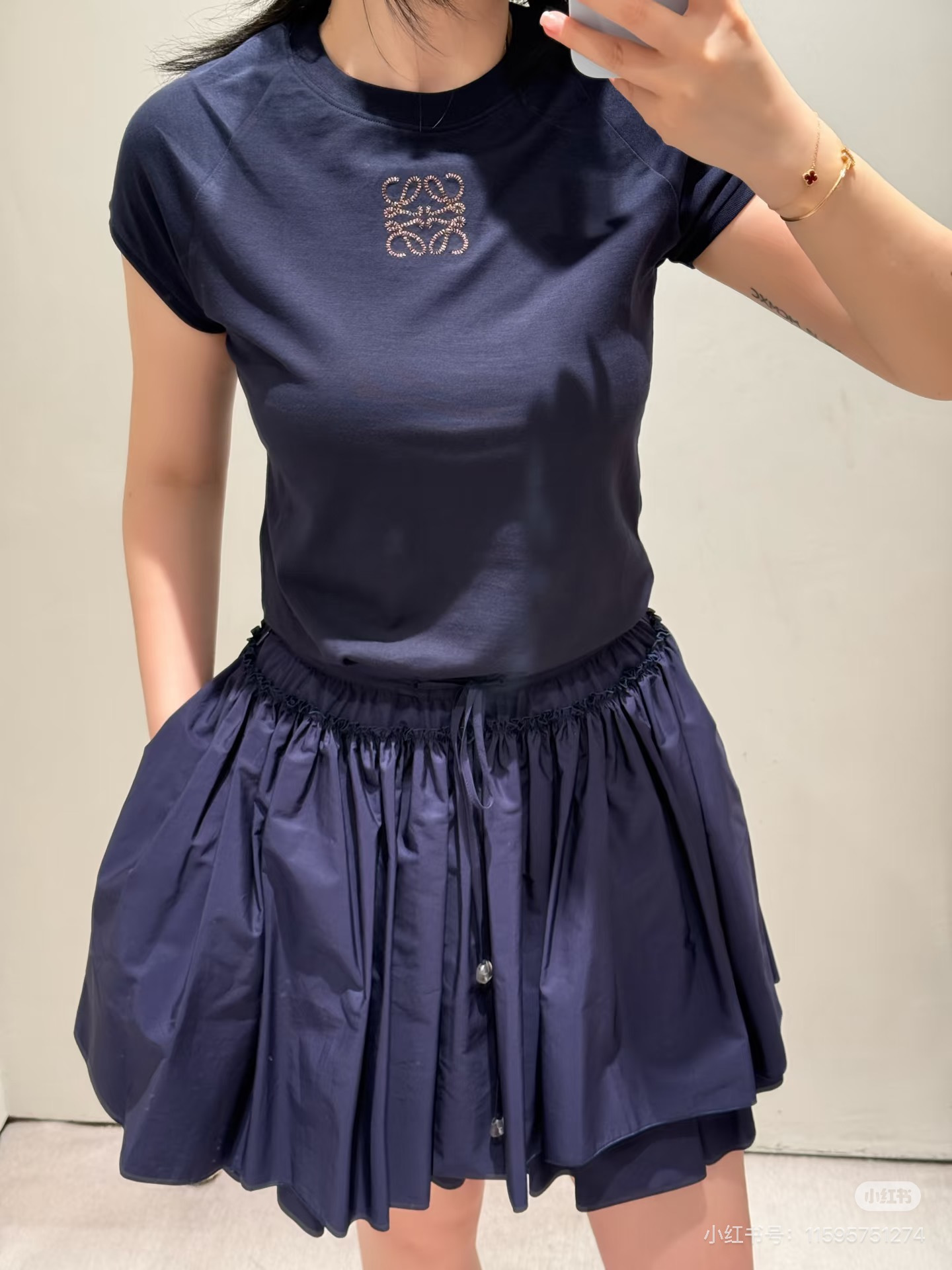 Loe 26ss ruffle mini skirt